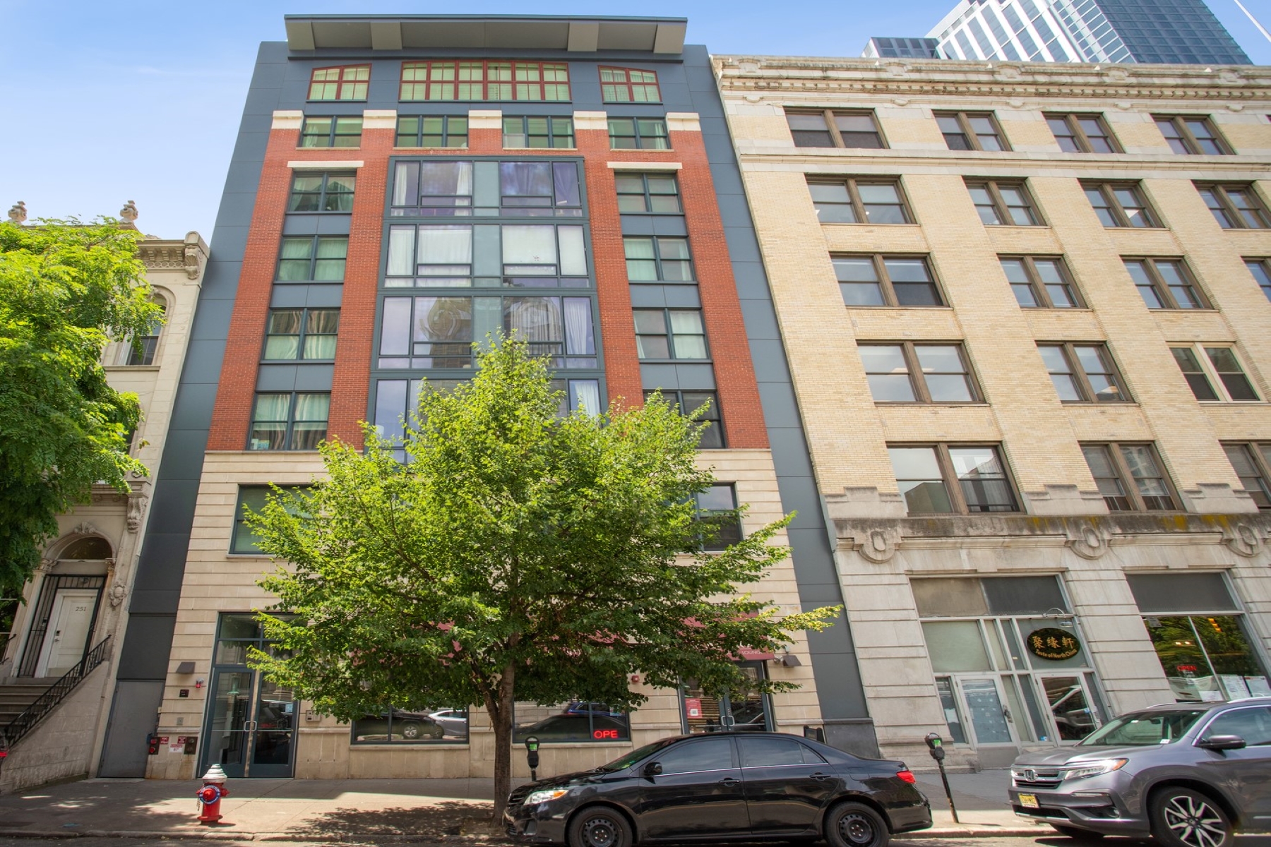 253 Washington Street, #603