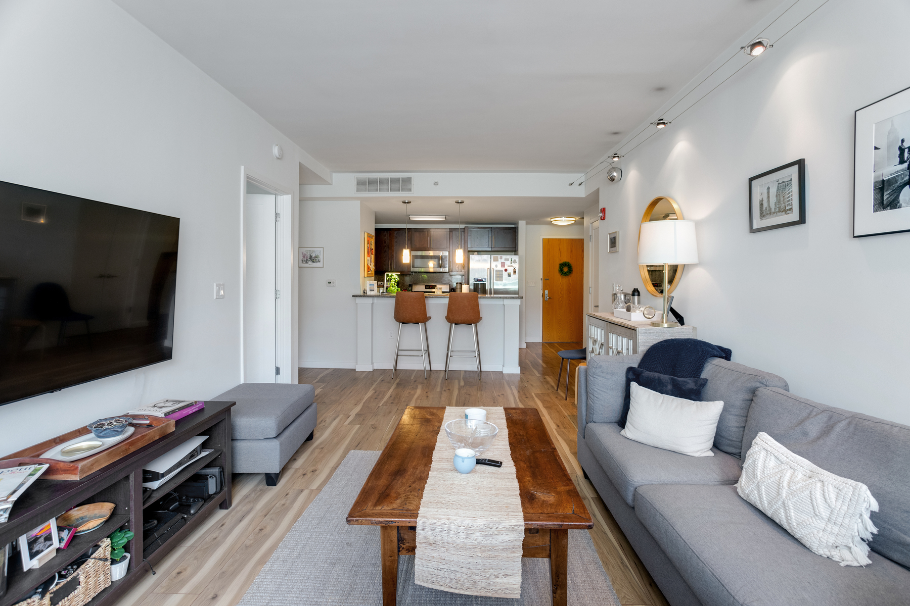 253 Washington Street, #603