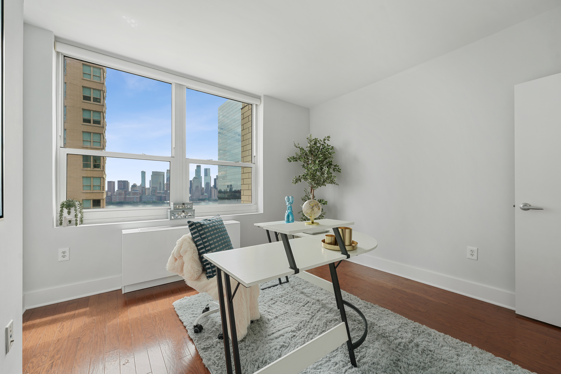 88 Morgan Street, #2905
