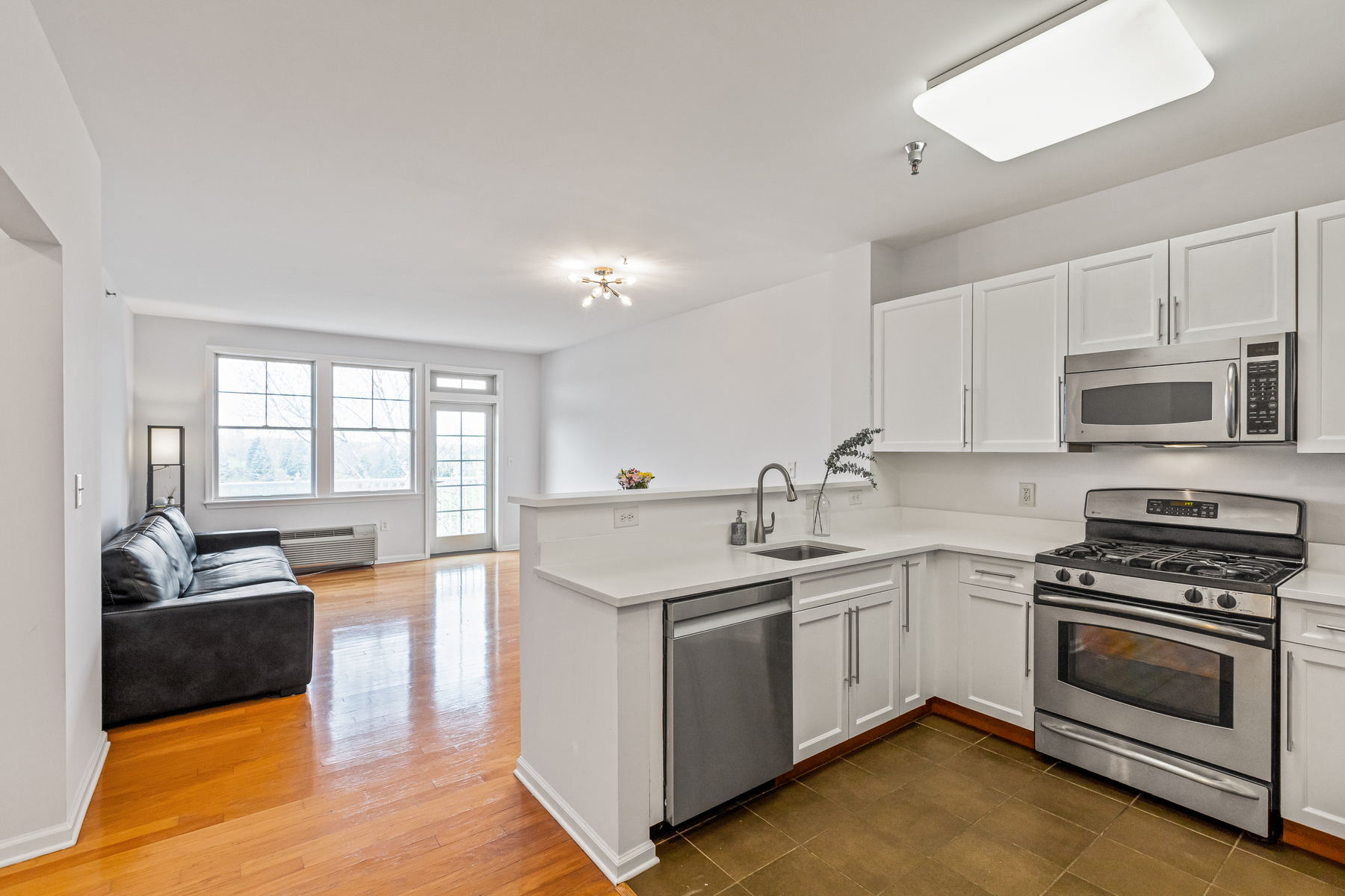 15 Enterprise Court, #308