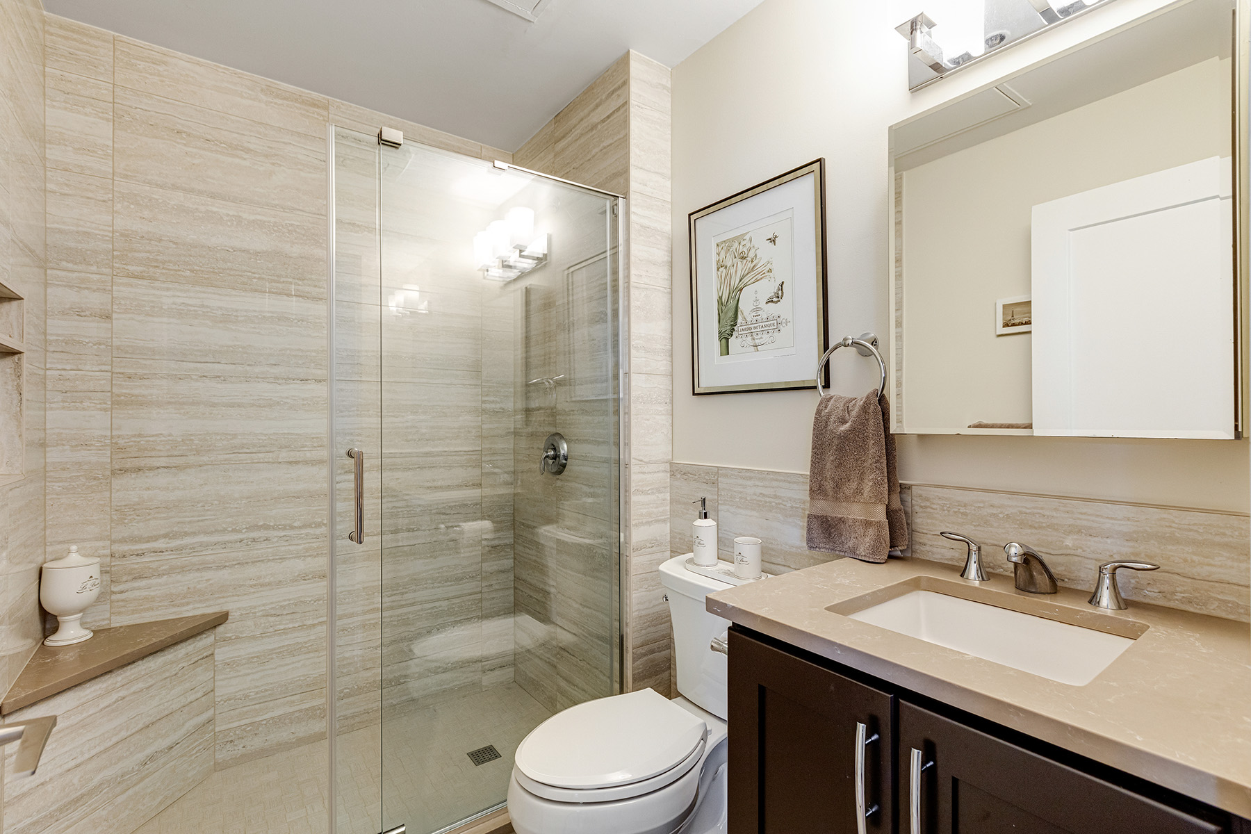 1034 Clinton Street, #404
