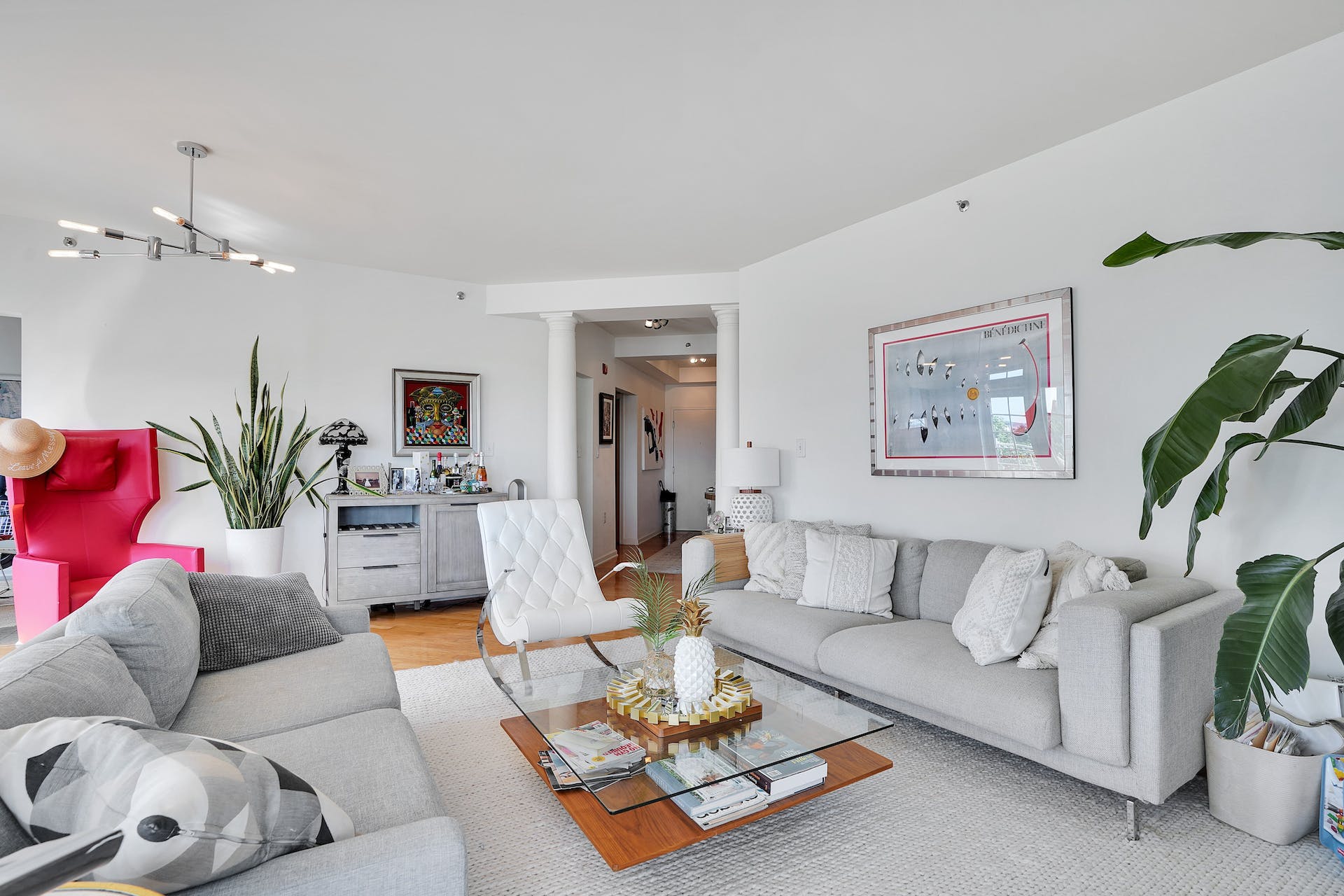4 Constellation Place, #404
