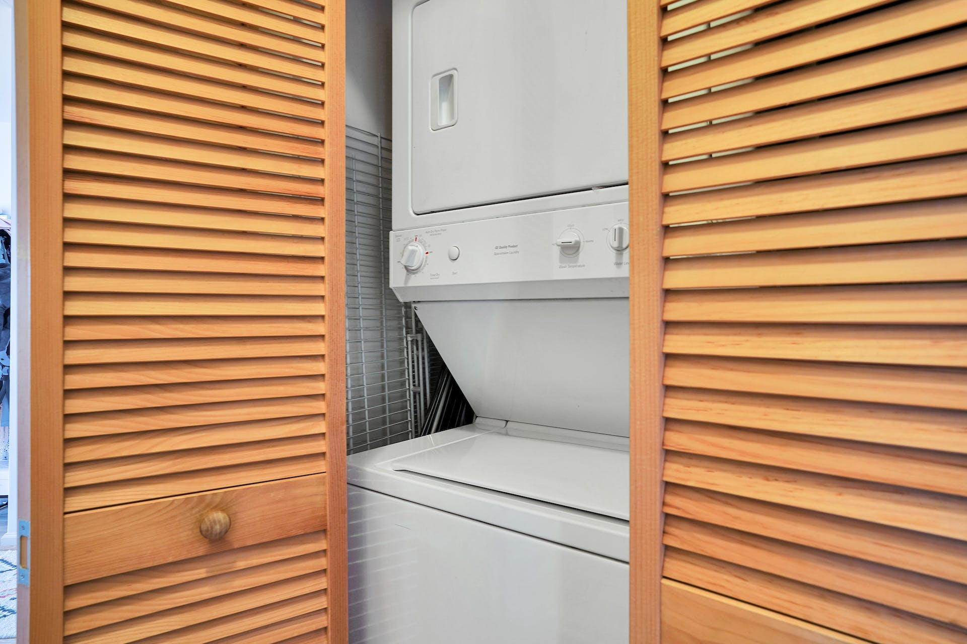 4 Constellation Place, #404