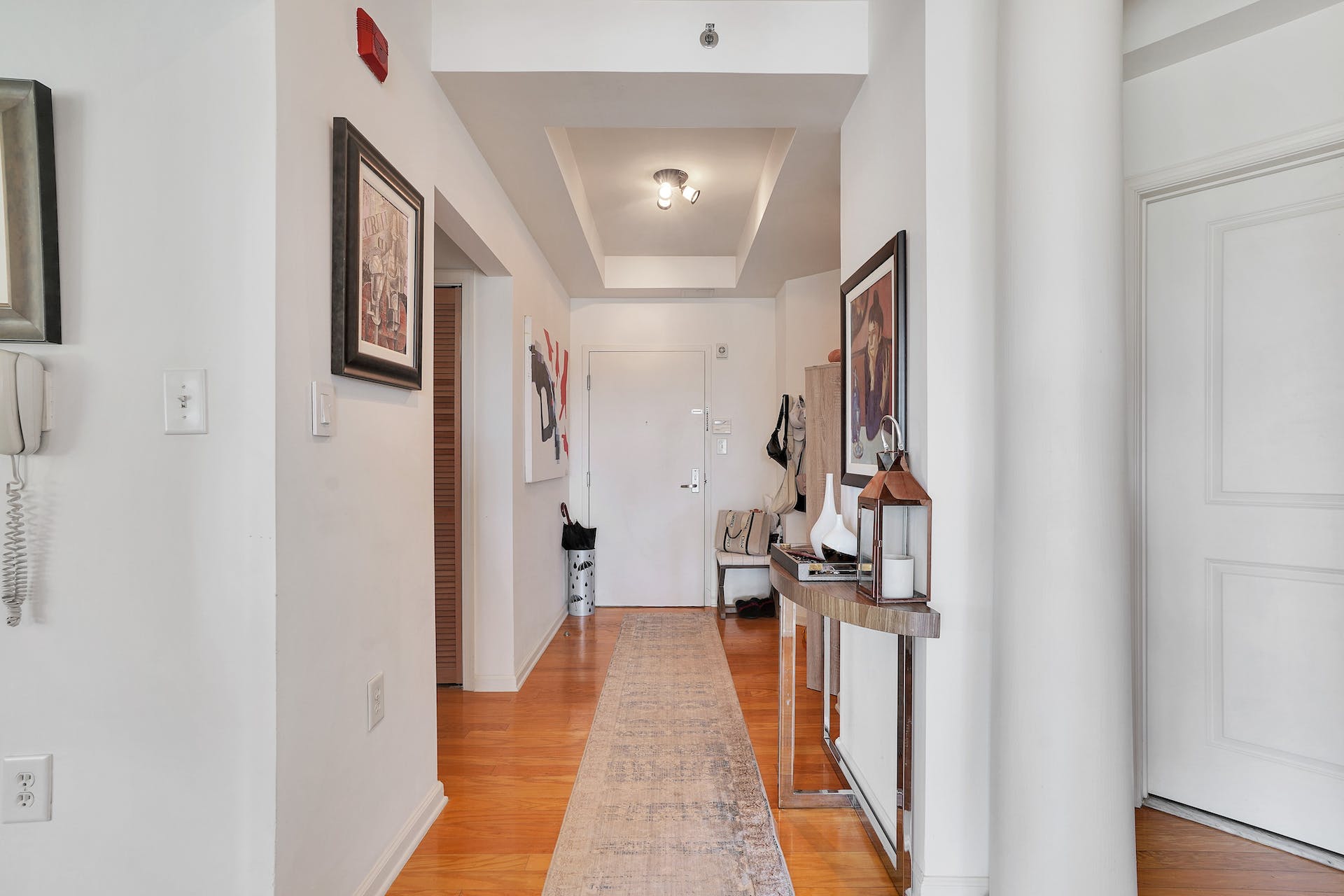 4 Constellation Place, #404