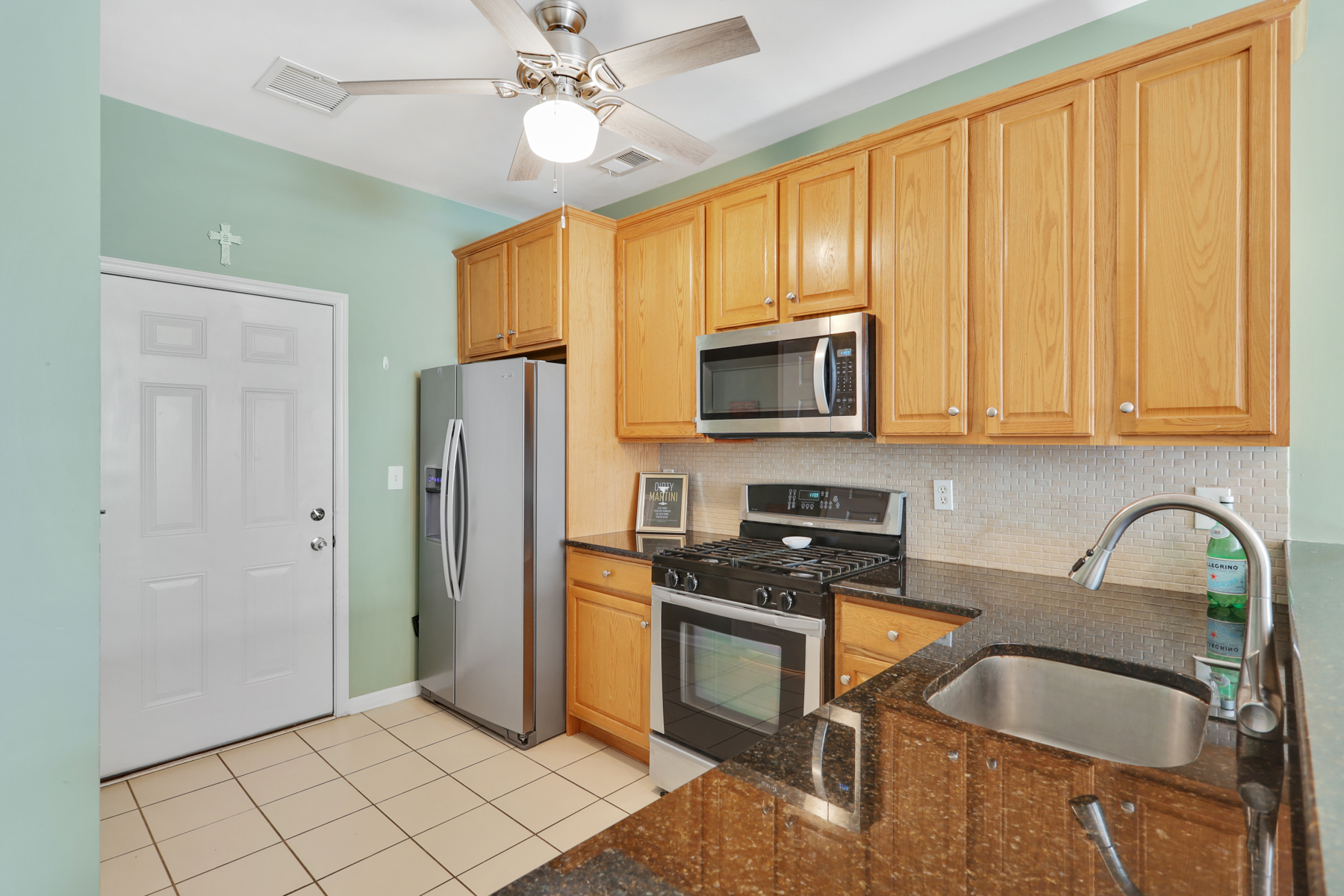 413 DeLuca Road, #3