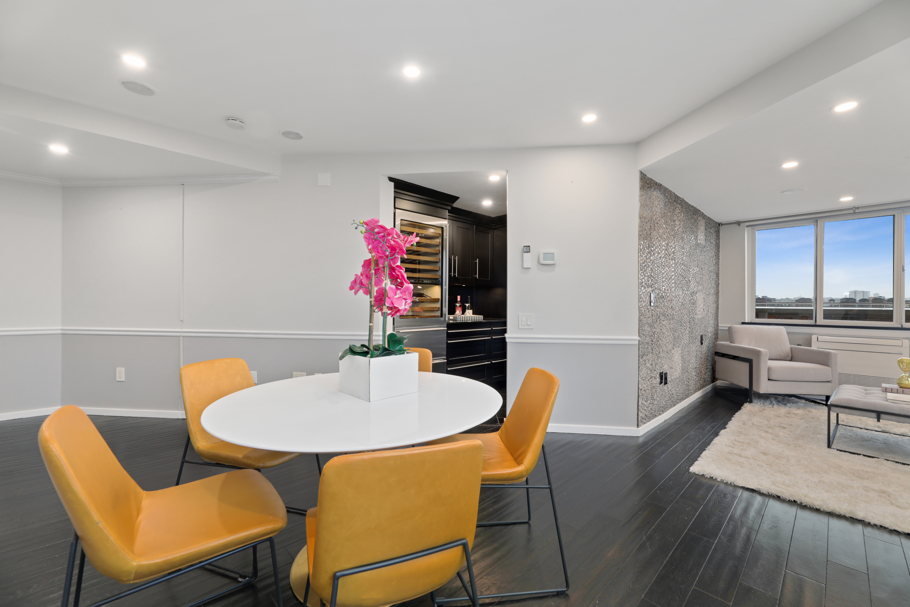 205 10th Street, #7Y