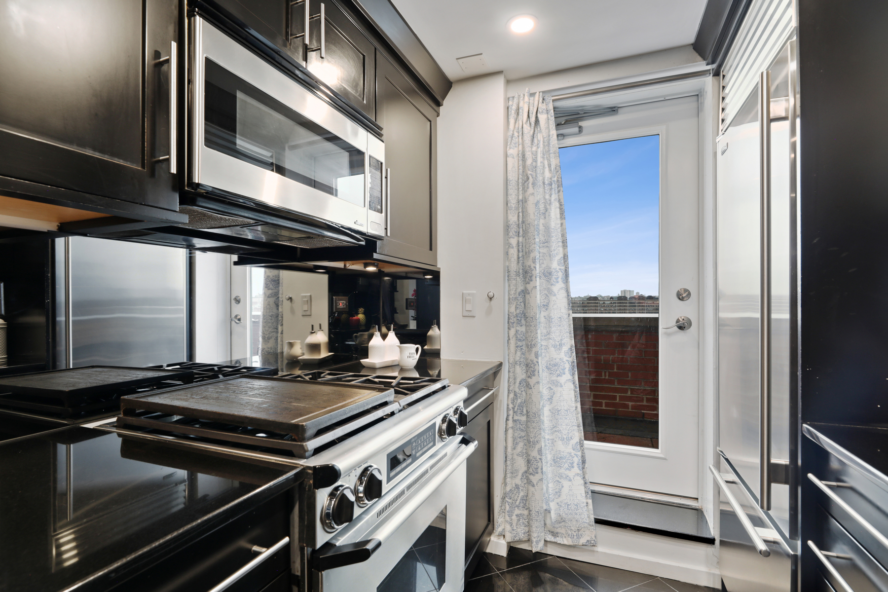 205 10th Street, #7Y