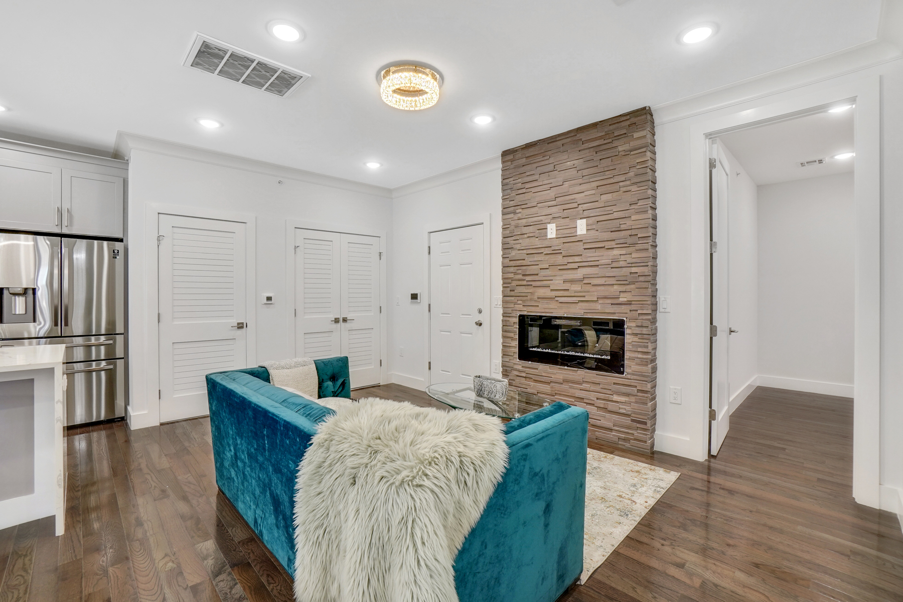 2-4 Holmes Avenue, #1
