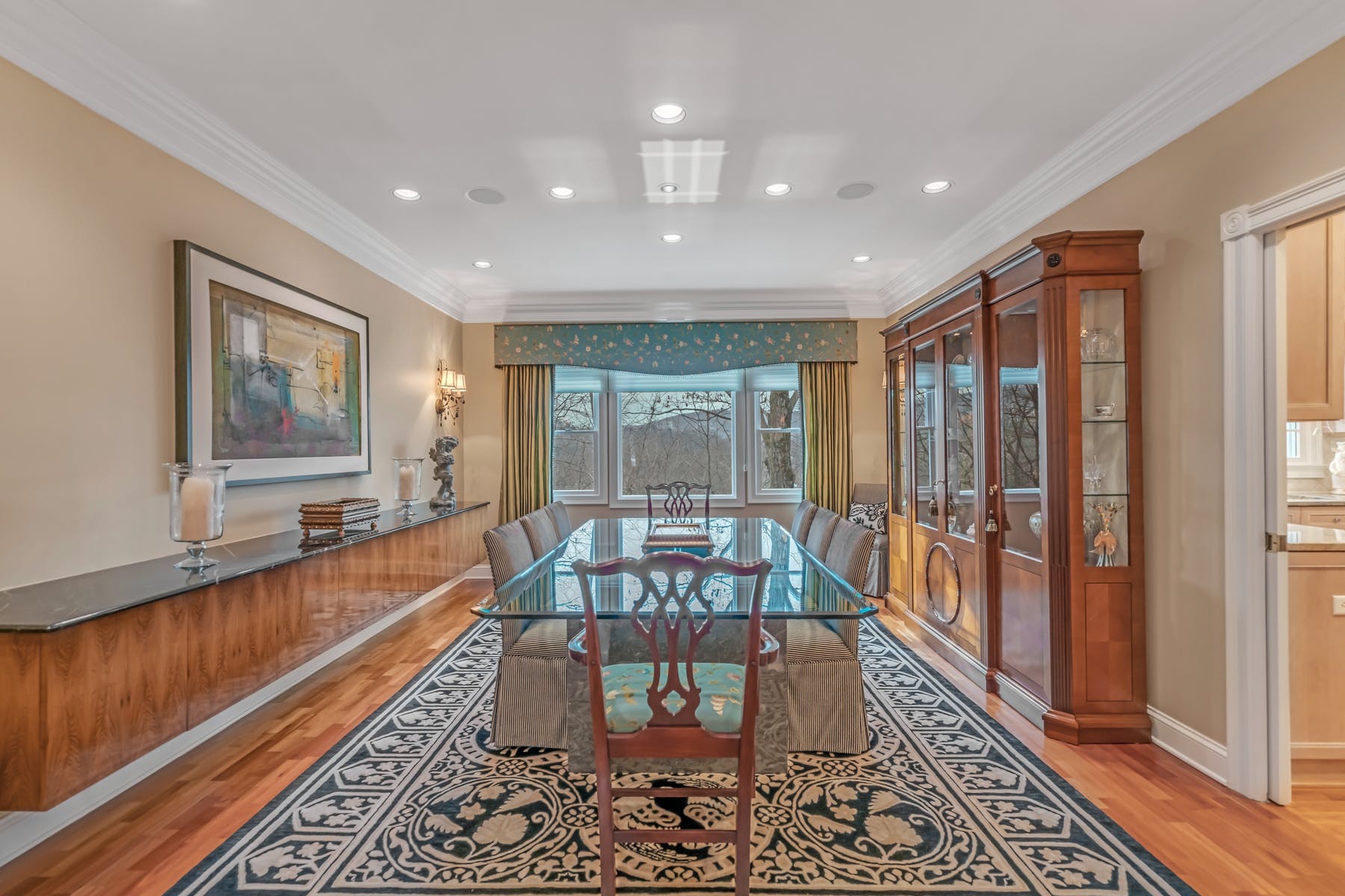 16 Village Dr.