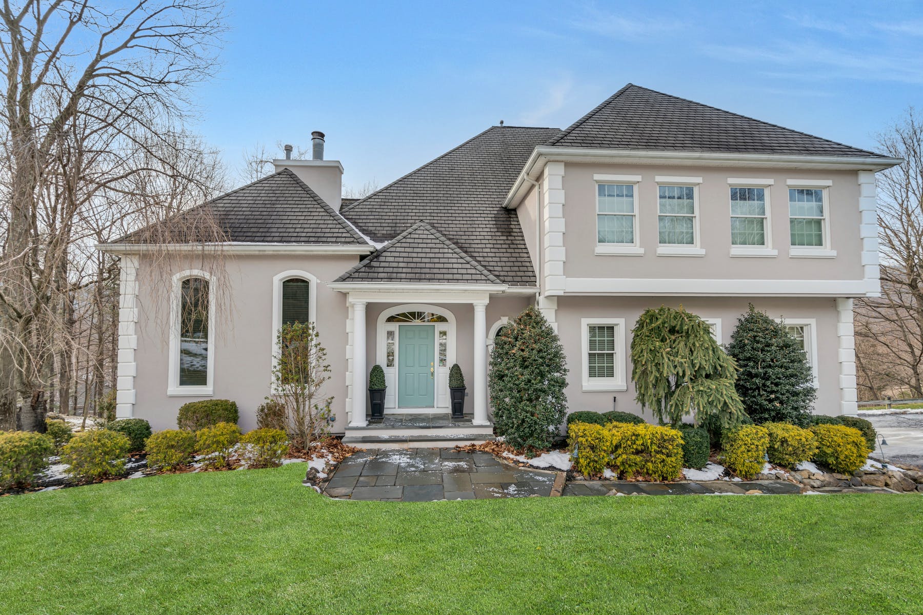 16 Village Dr.