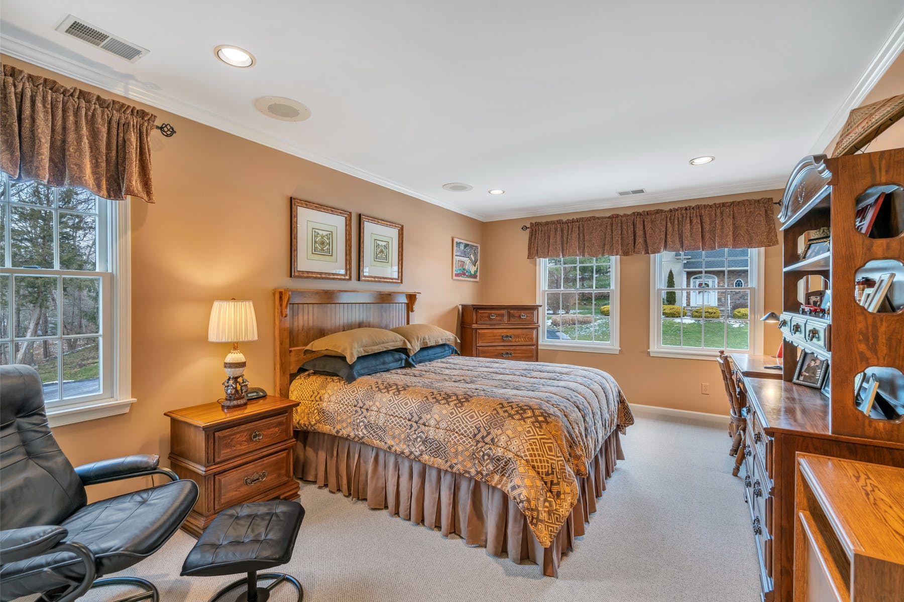 16 Village Dr.