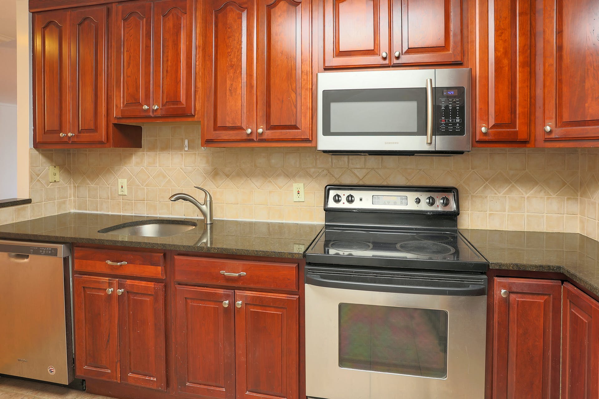 100 Grand Cove Way, #3L