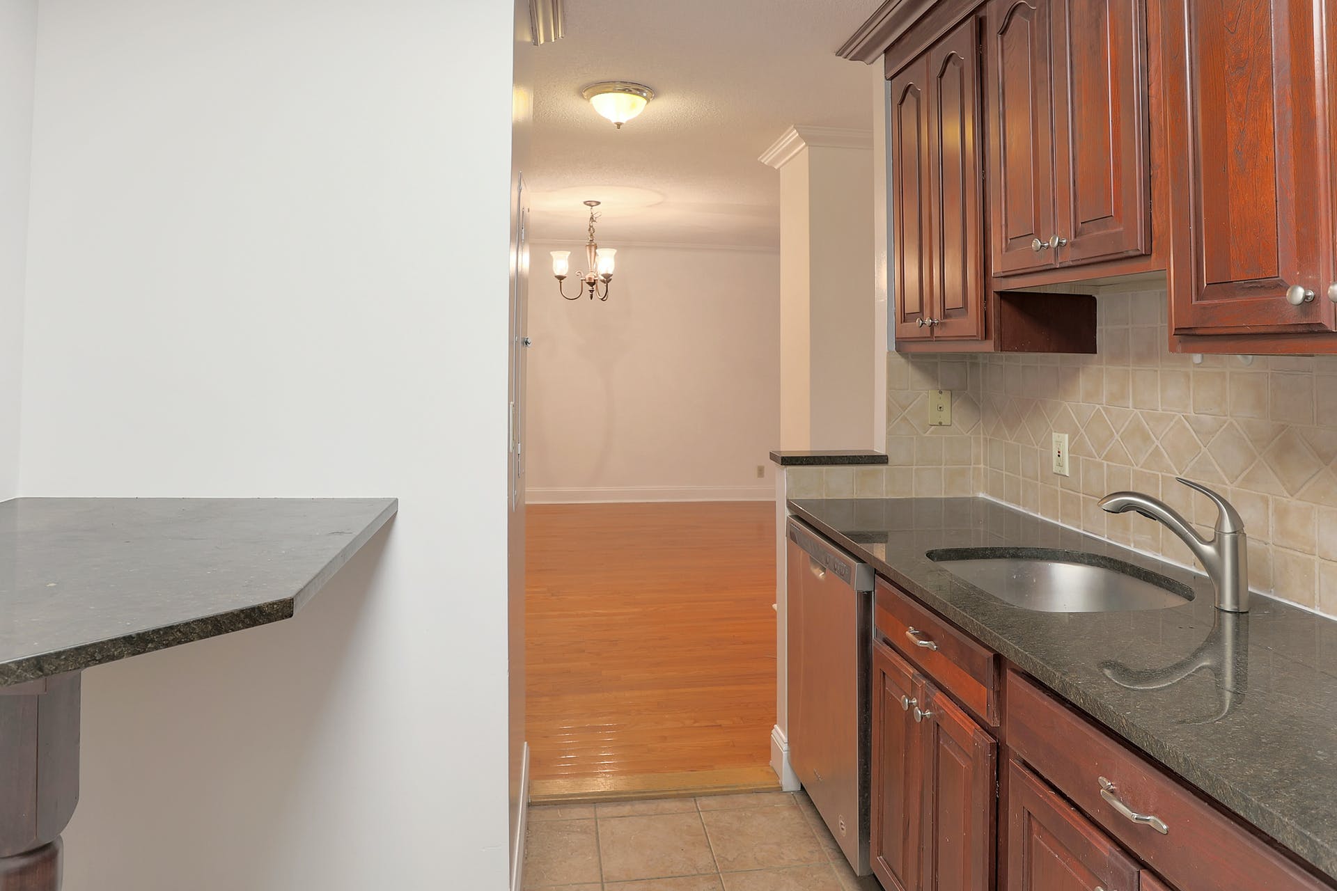 100 Grand Cove Way, #3L