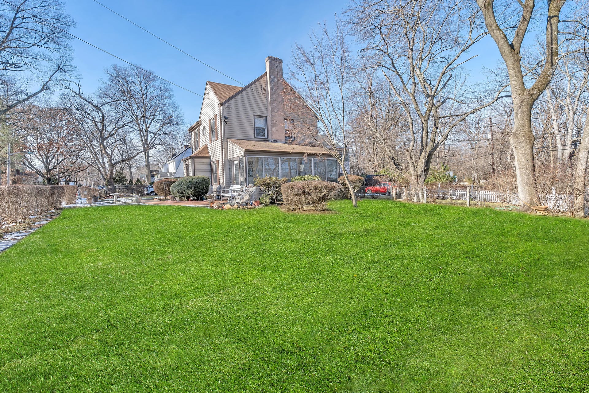 459 Voorhees St