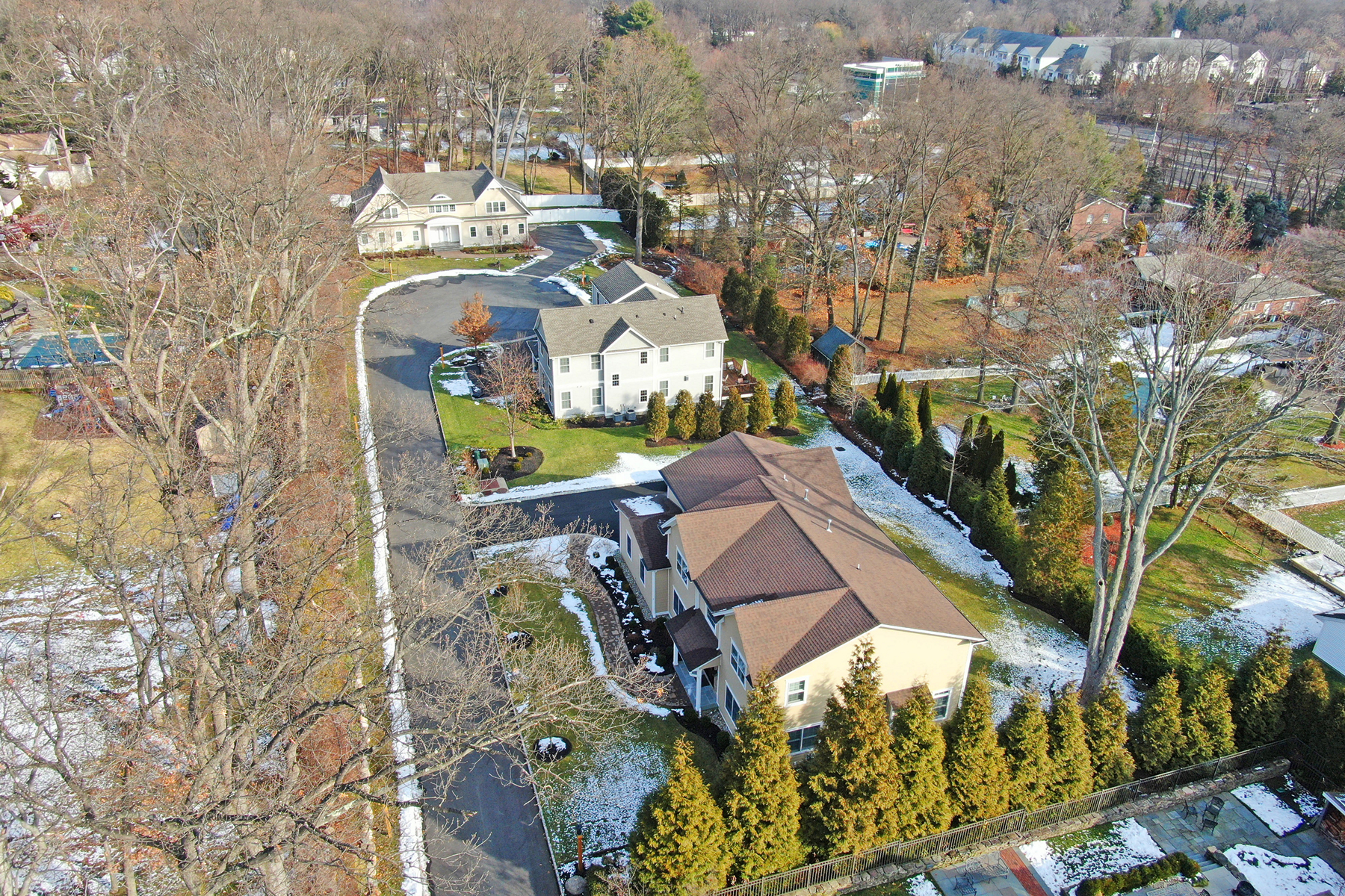 2 Rose Ct