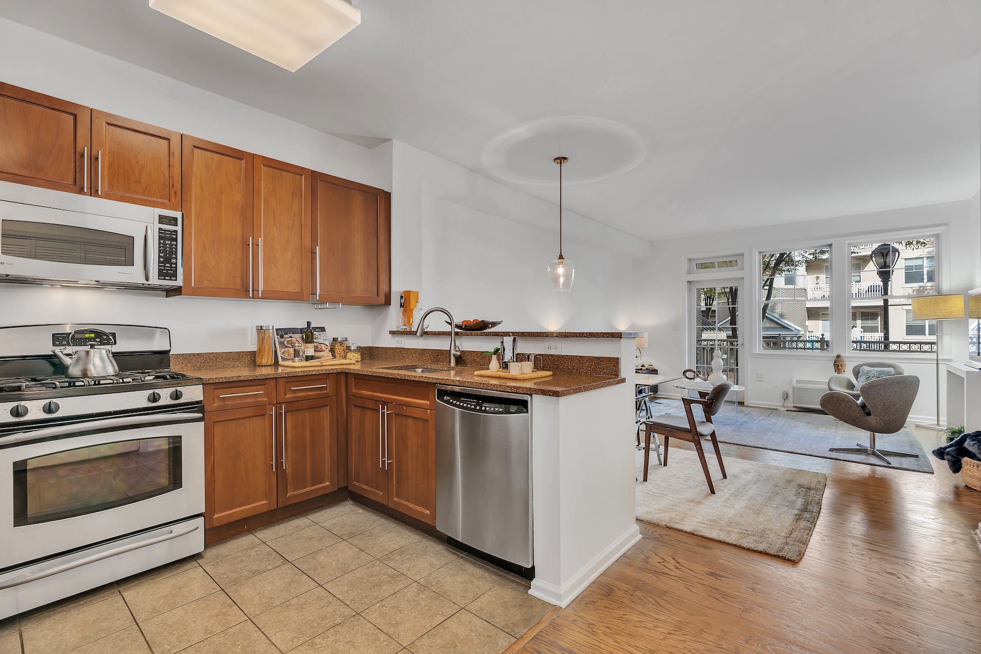 4 Constellation Place, #101