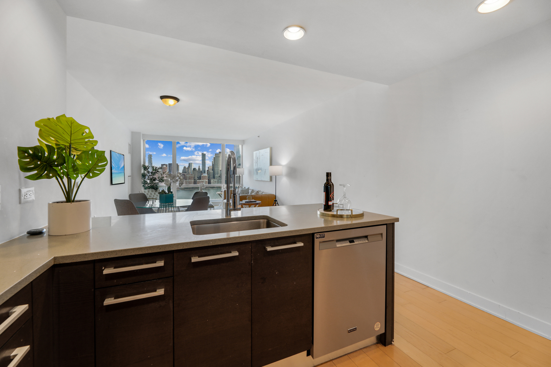 2 2nd Street, #3104