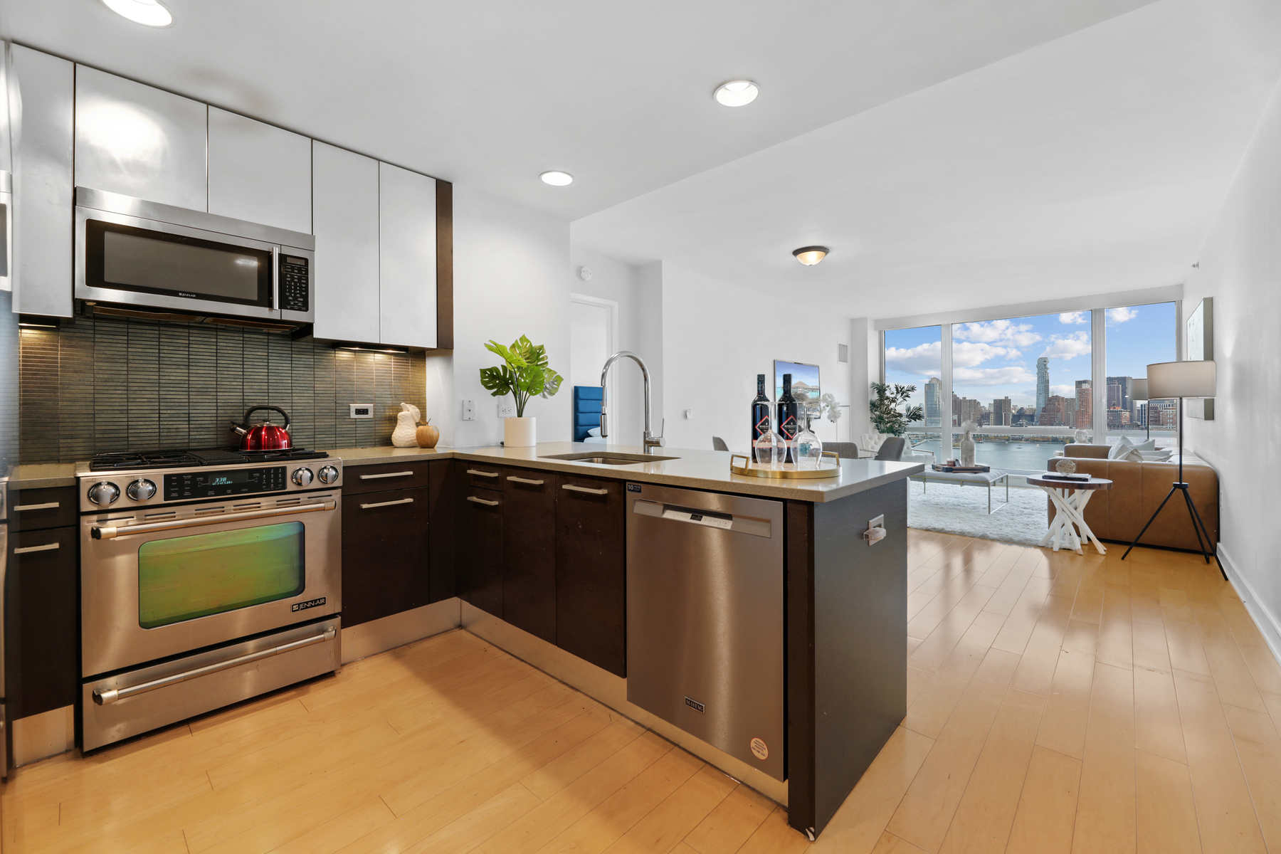 2 2nd Street, #3104