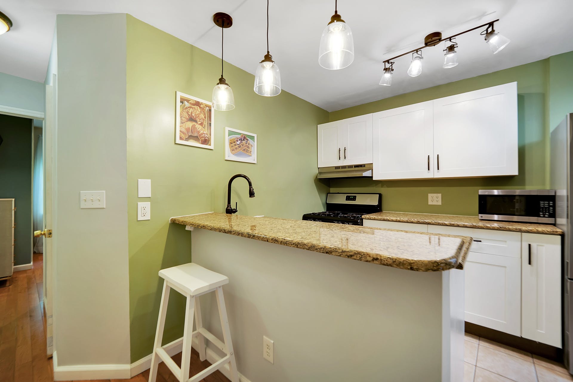 6114 Park Avenue,  #5