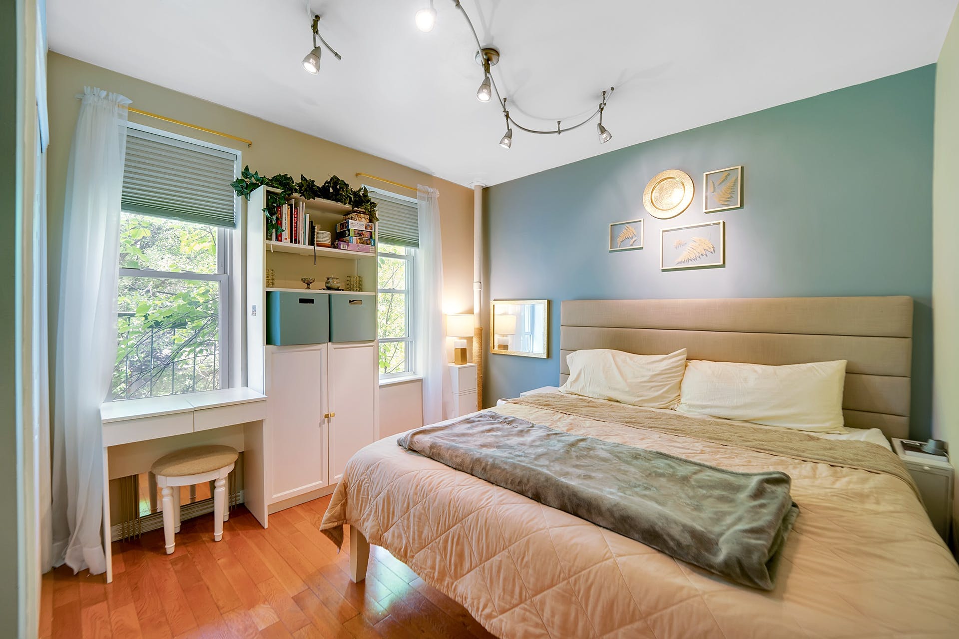6114 Park Avenue,  #5