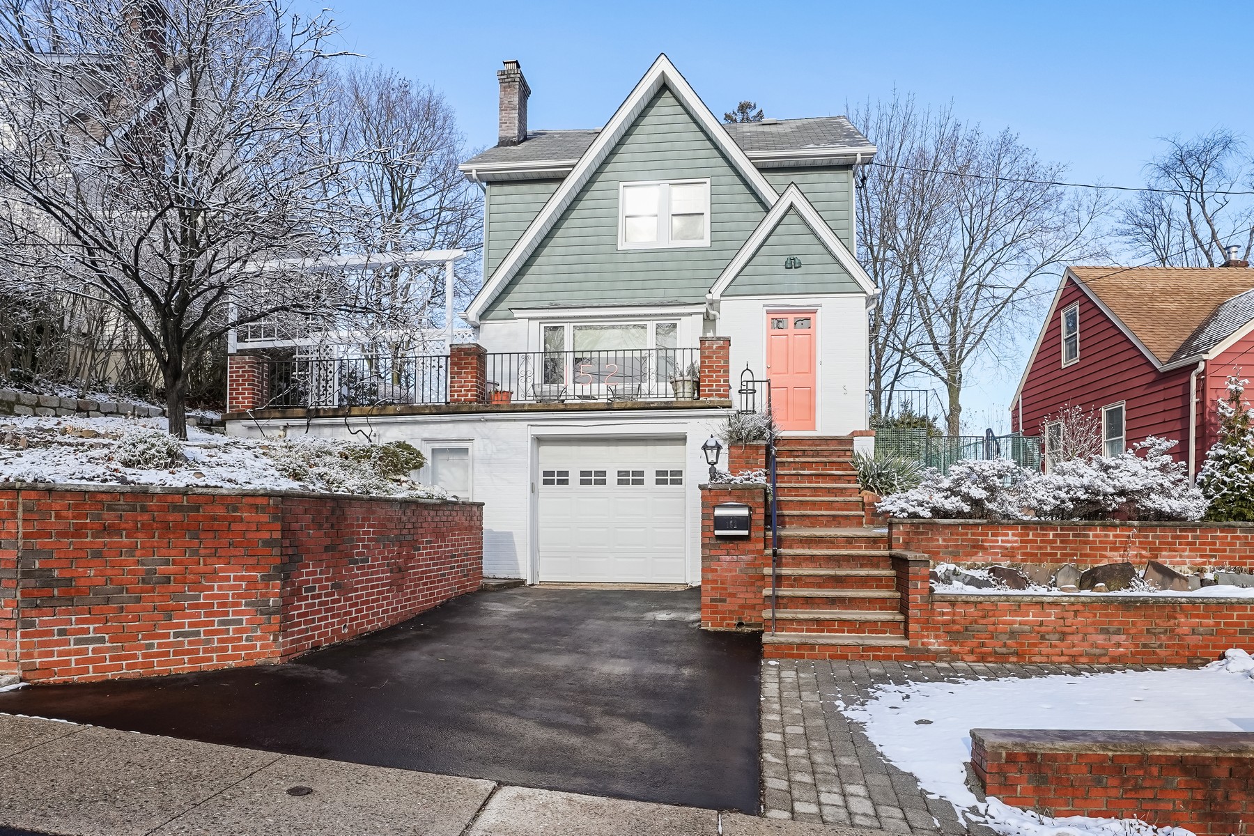 152 Franklin Street