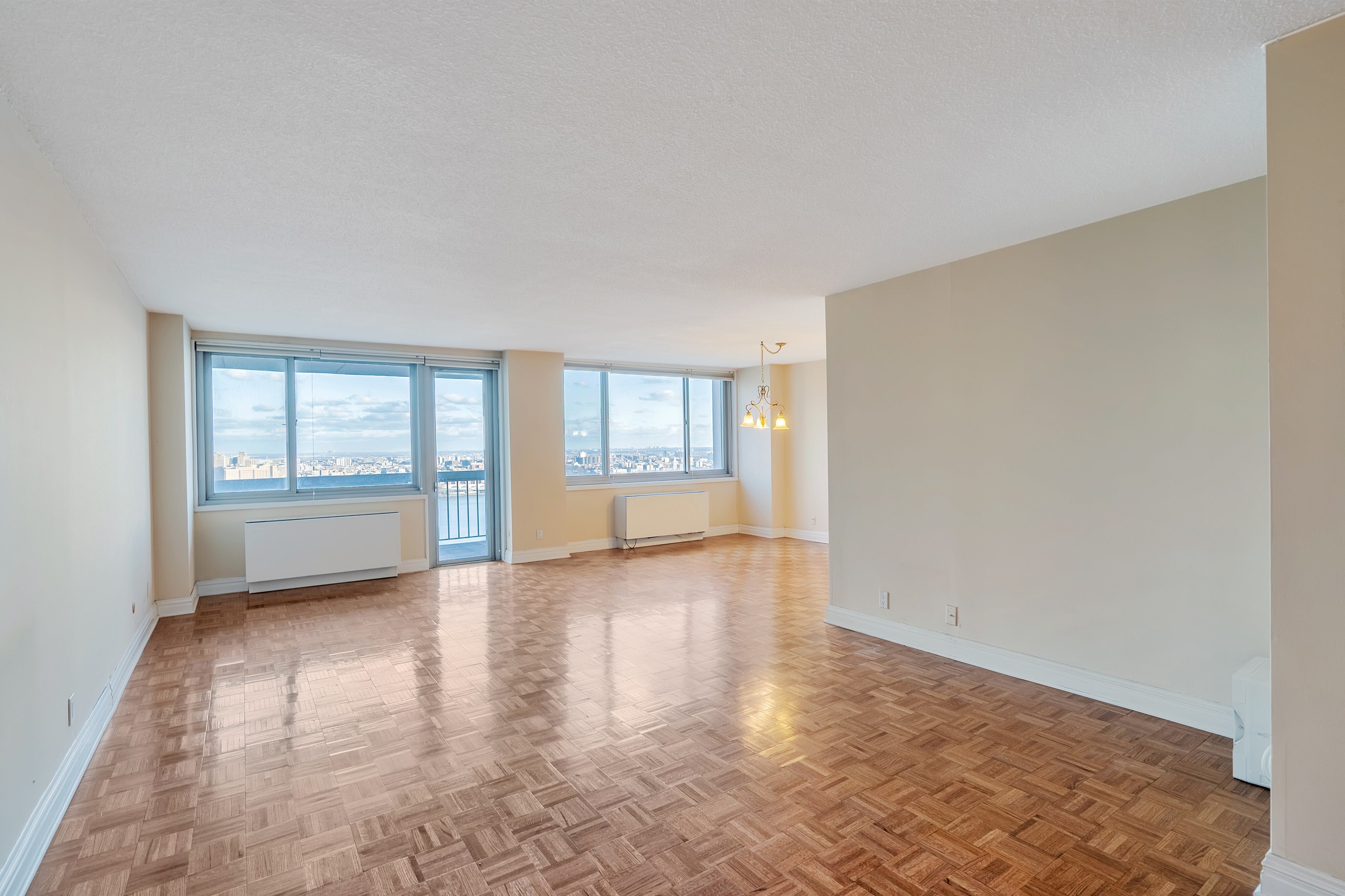 1600 Parker Avenue #21D