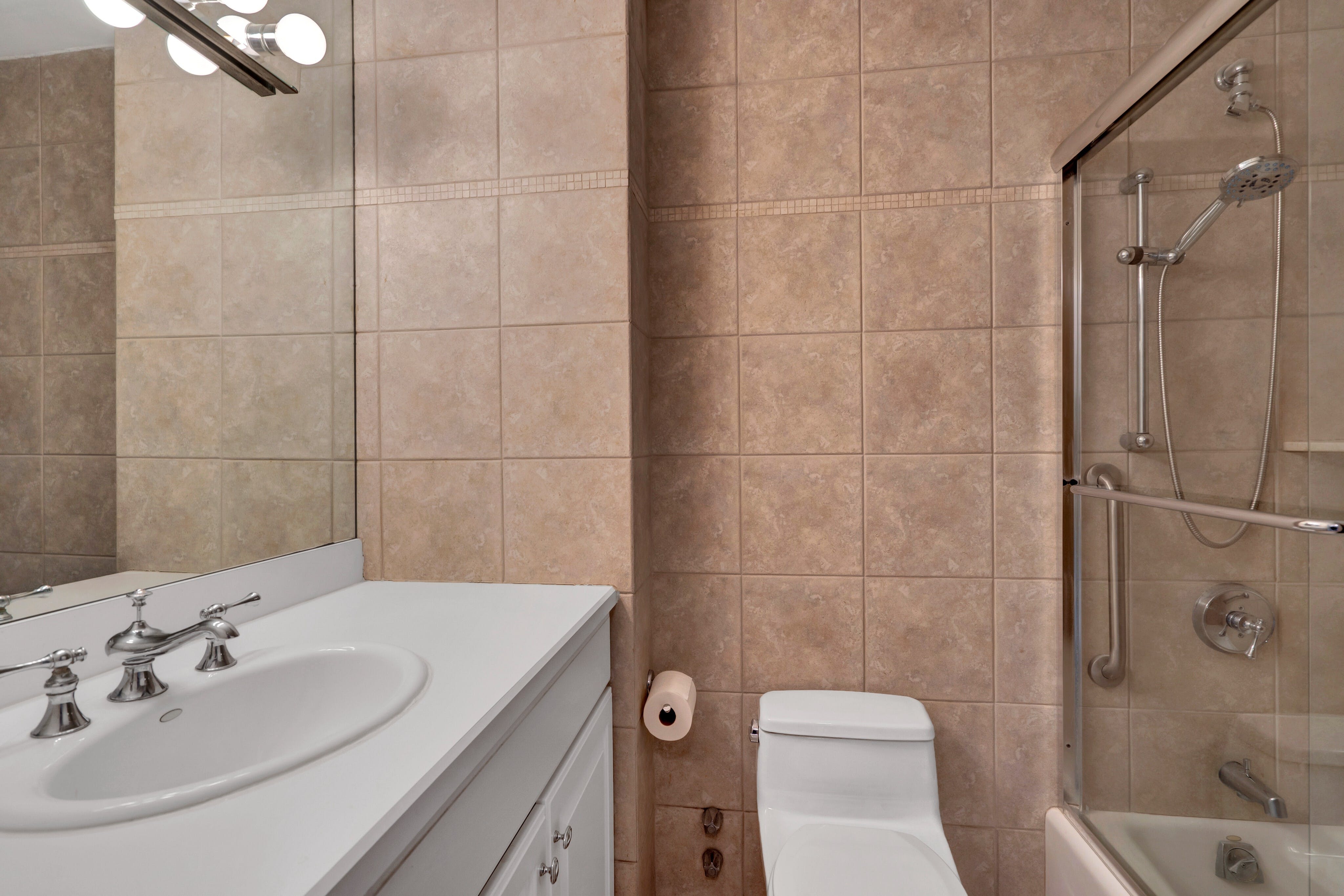 1600 Parker Avenue #21D