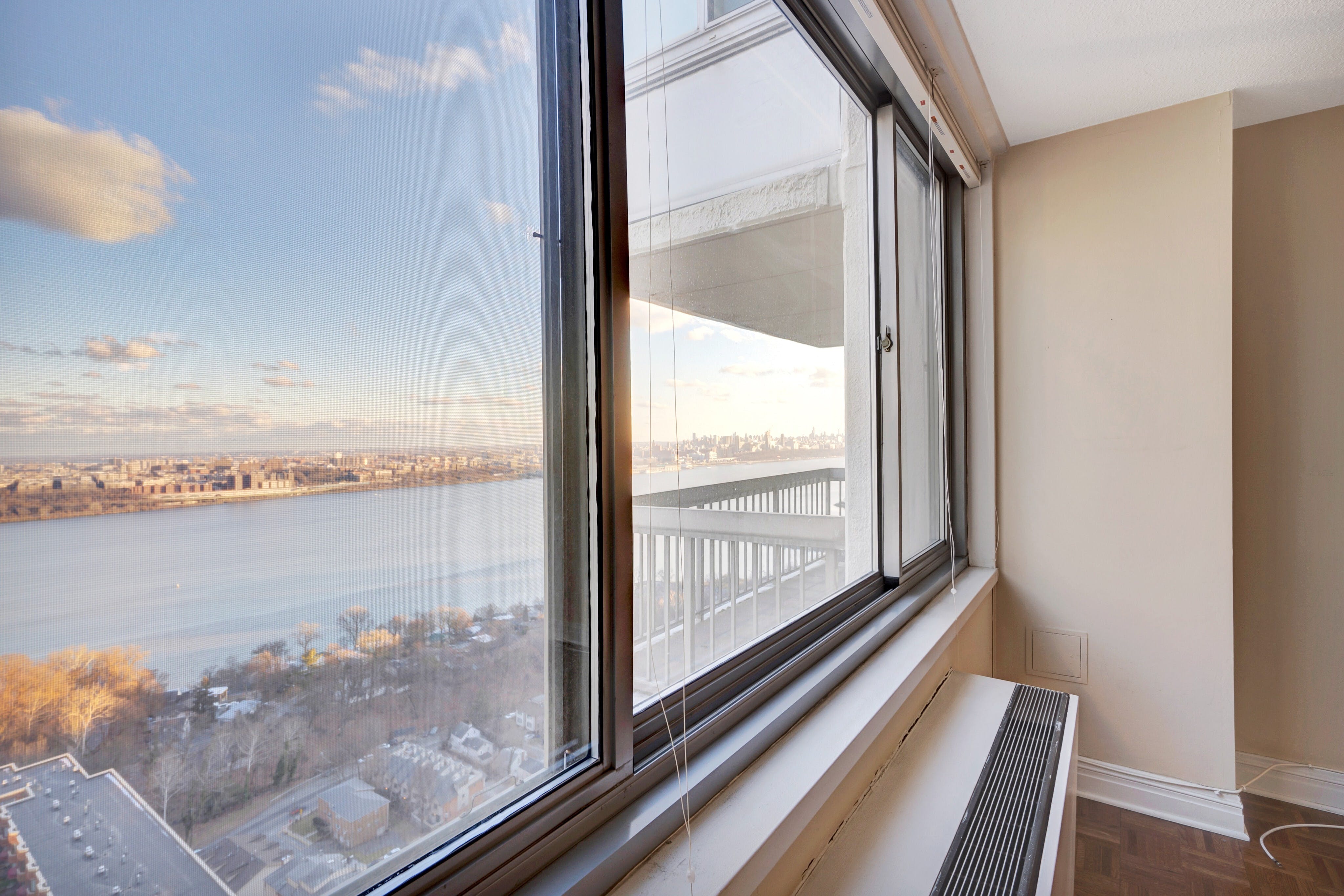 1600 Parker Avenue #21D