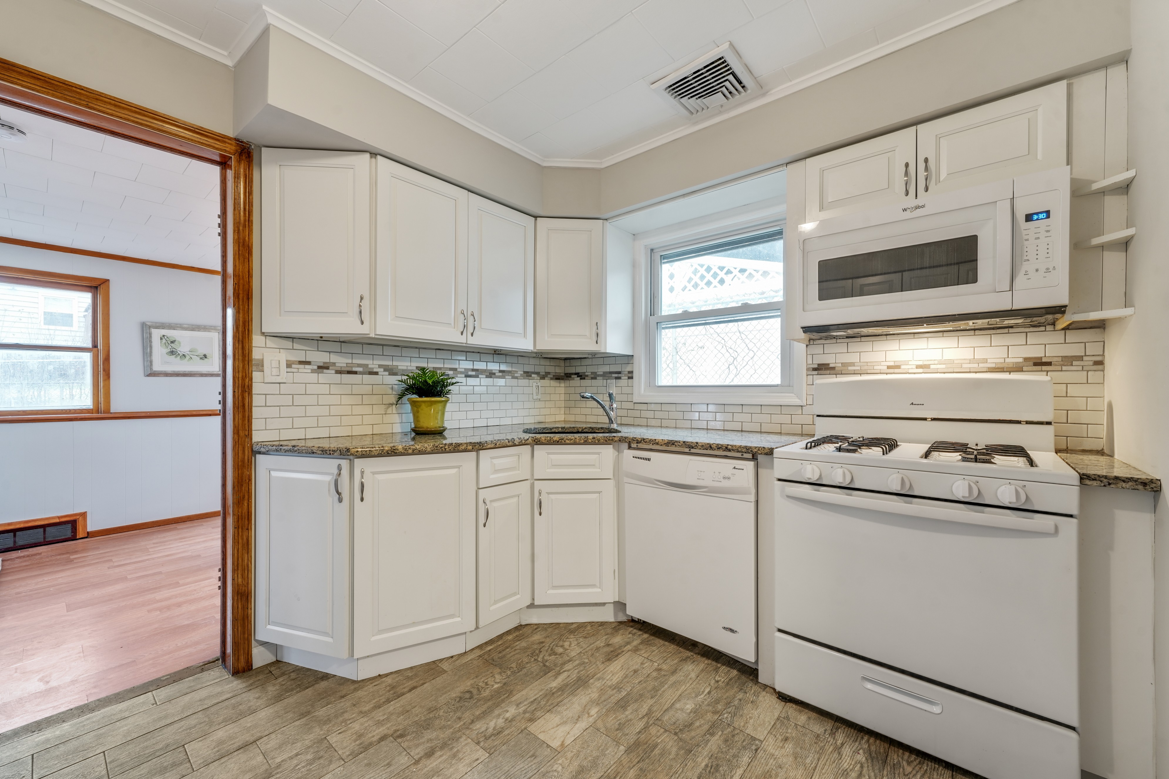 212  Maplewood Ave
