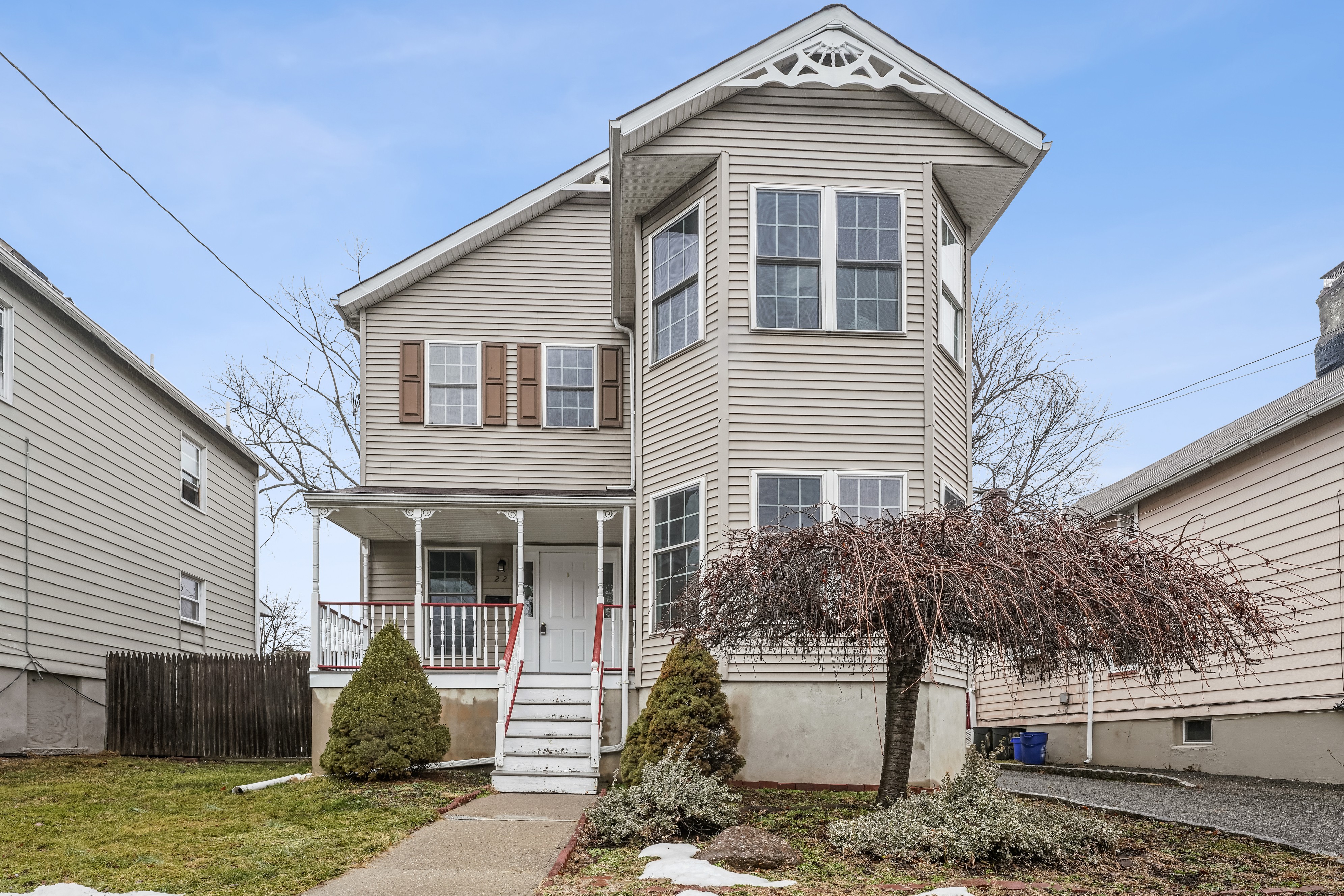 22 Talbot St