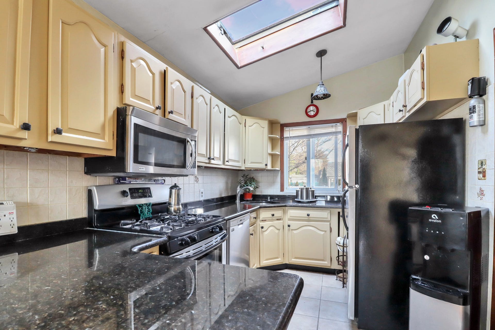 120 Locust Ave