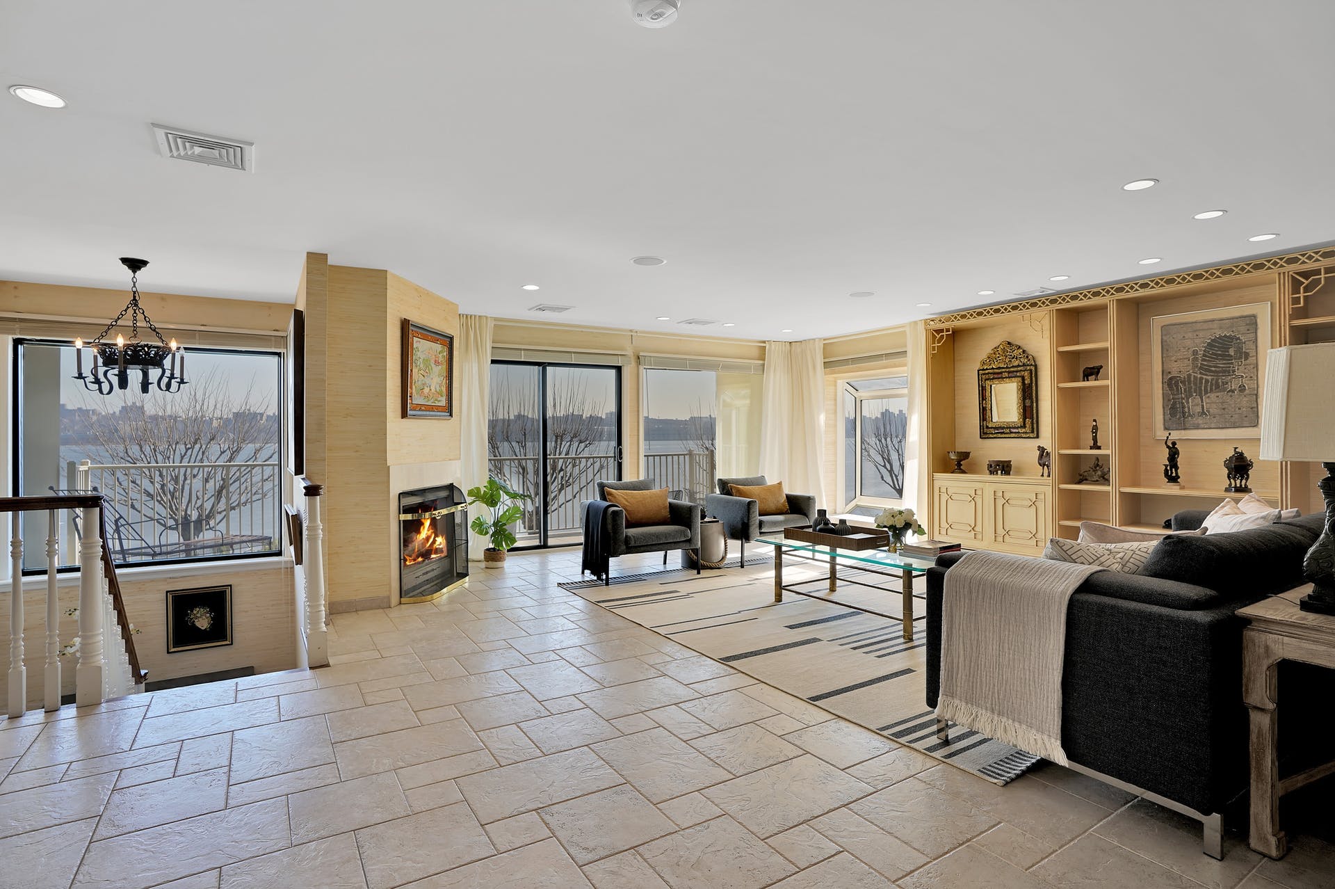 1225 River Rd. 5C