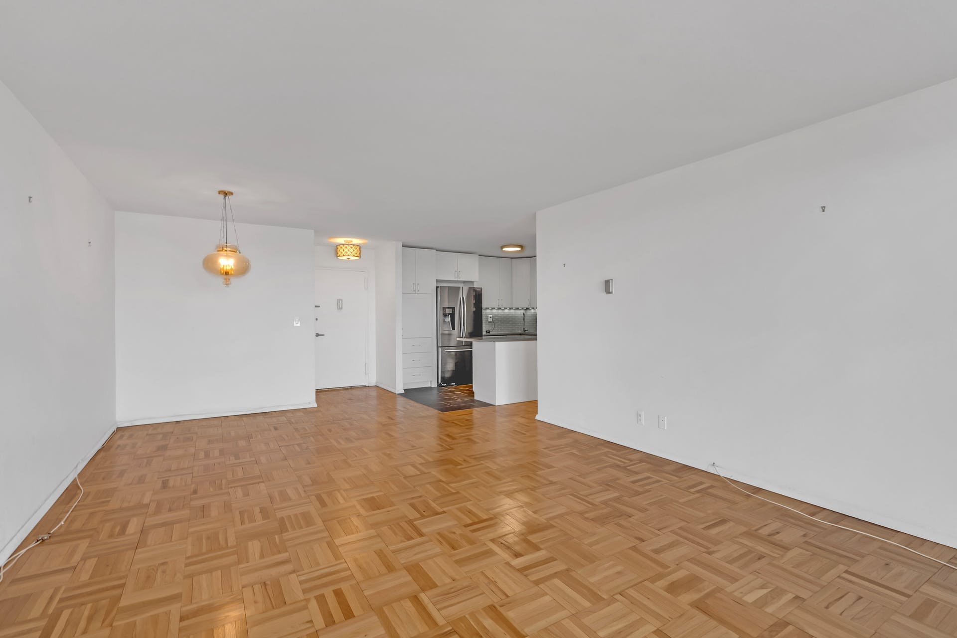 2000 Linwood Ave, Unit 9C