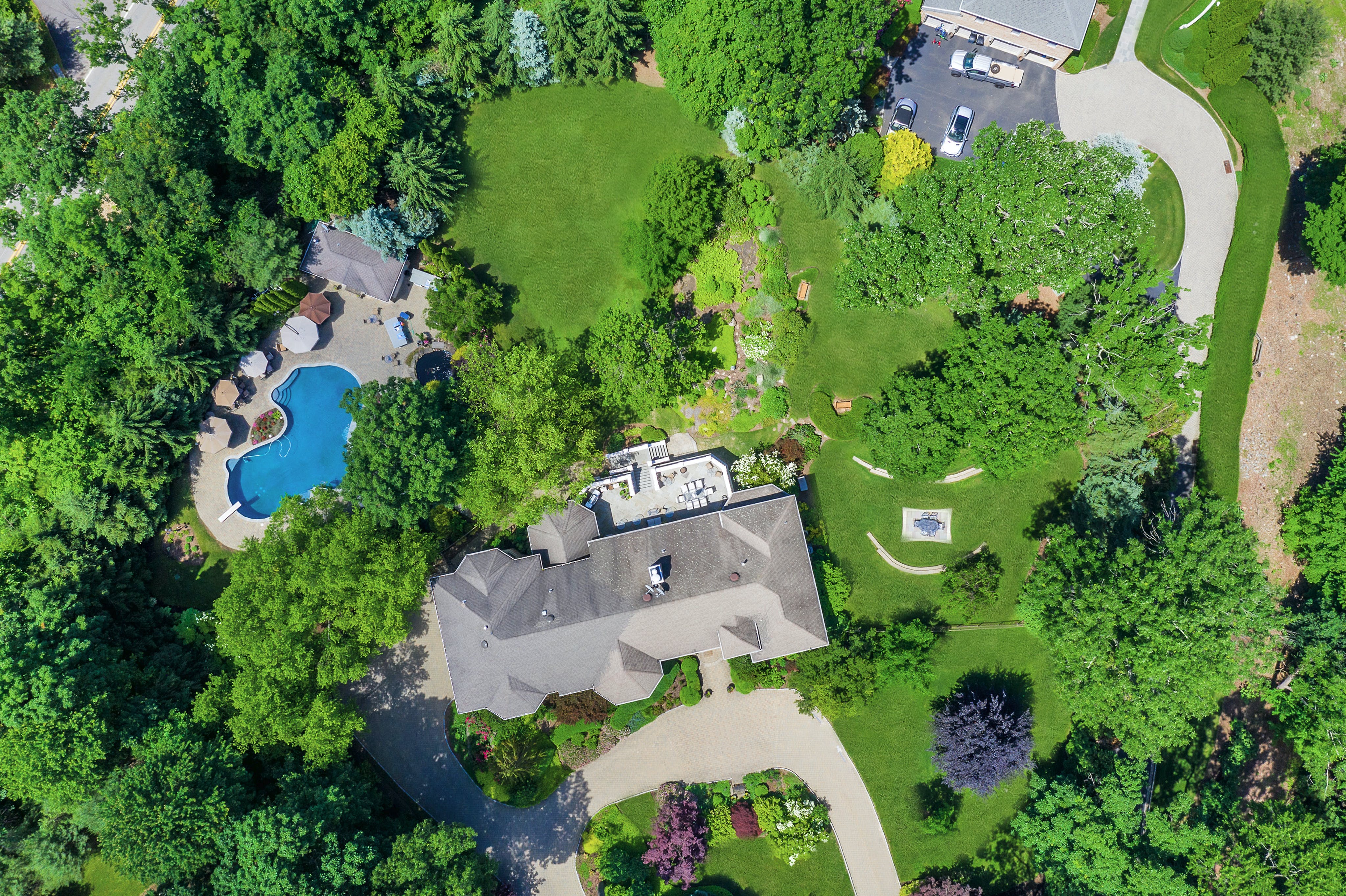 554 Hampton Hill Road