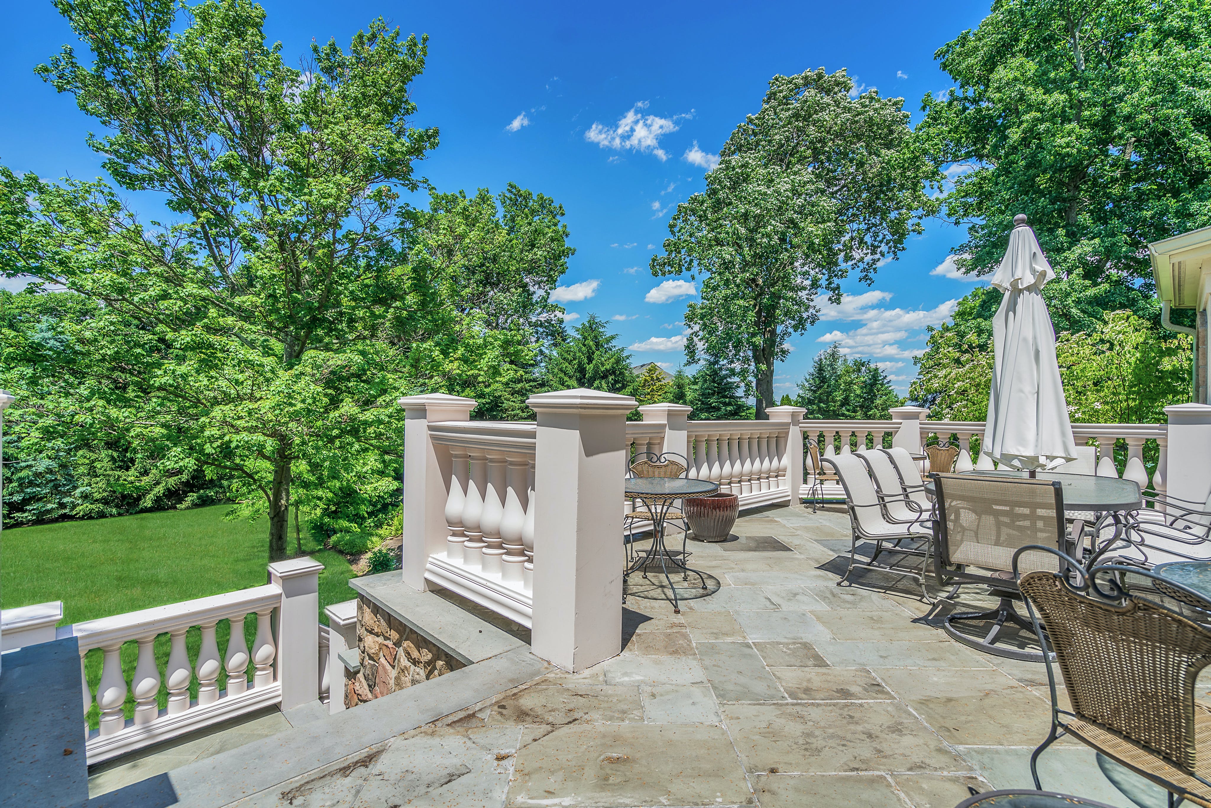 554 Hampton Hill Road