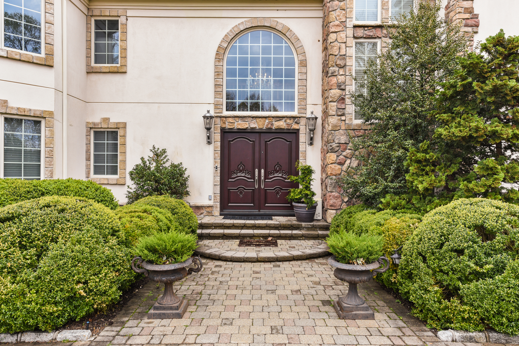 554 Hampton Hill Road