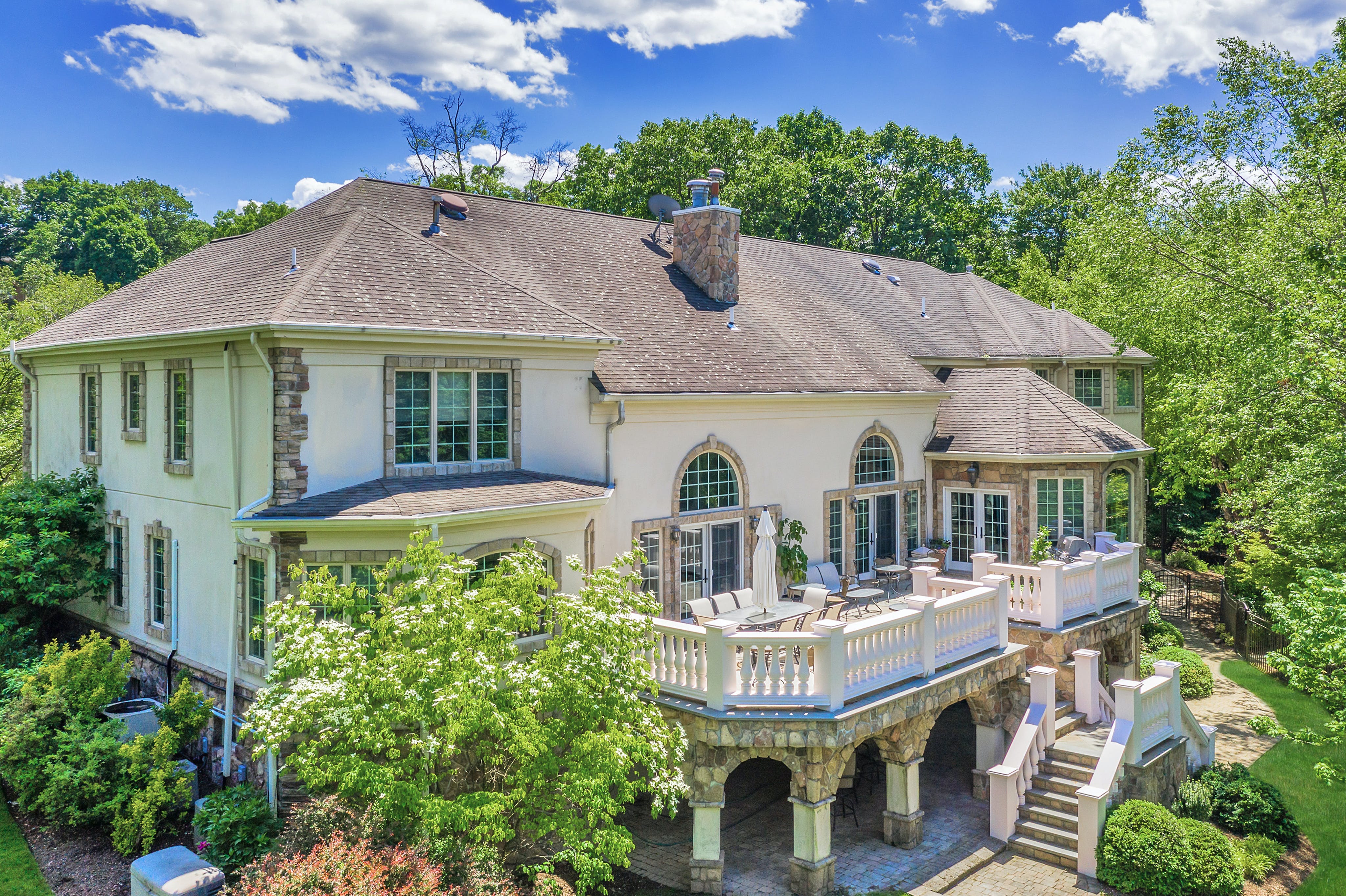 554 Hampton Hill Road