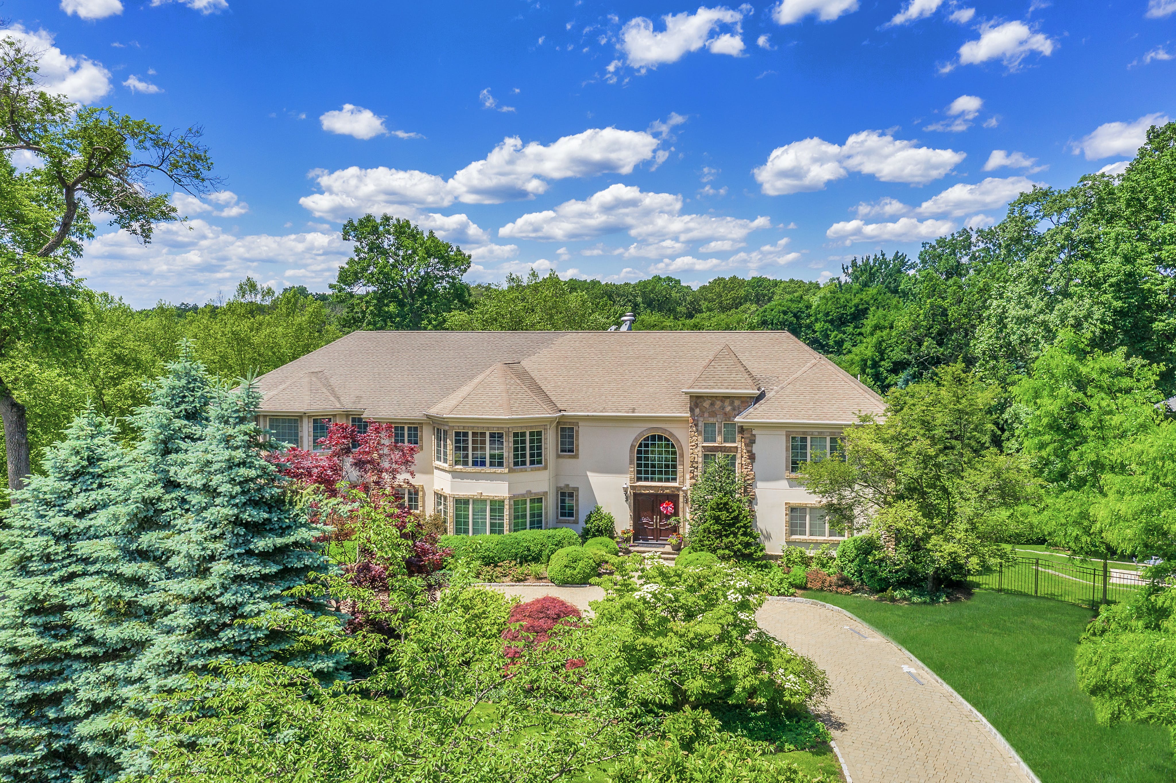 554 Hampton Hill Road