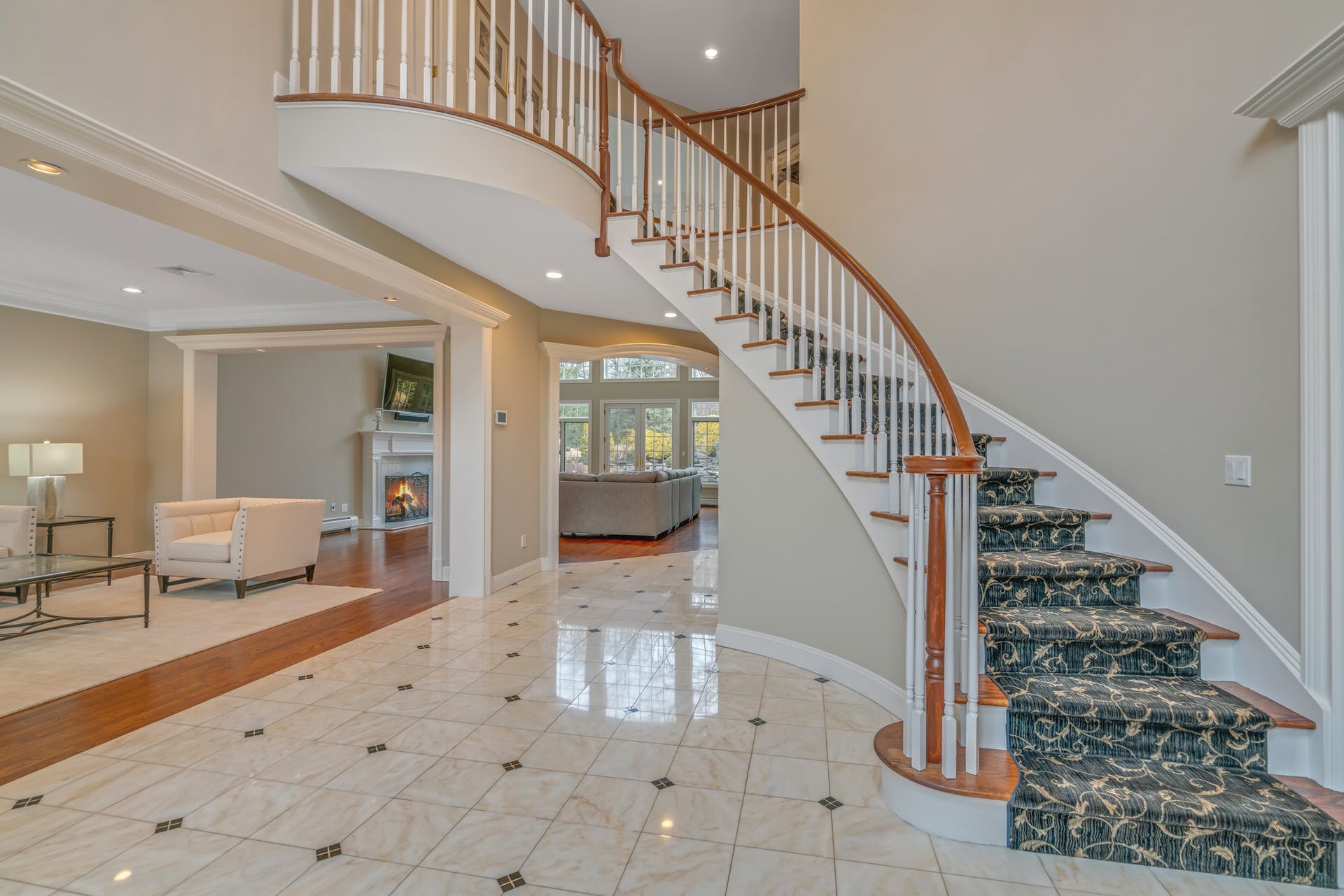 100 Valley Road