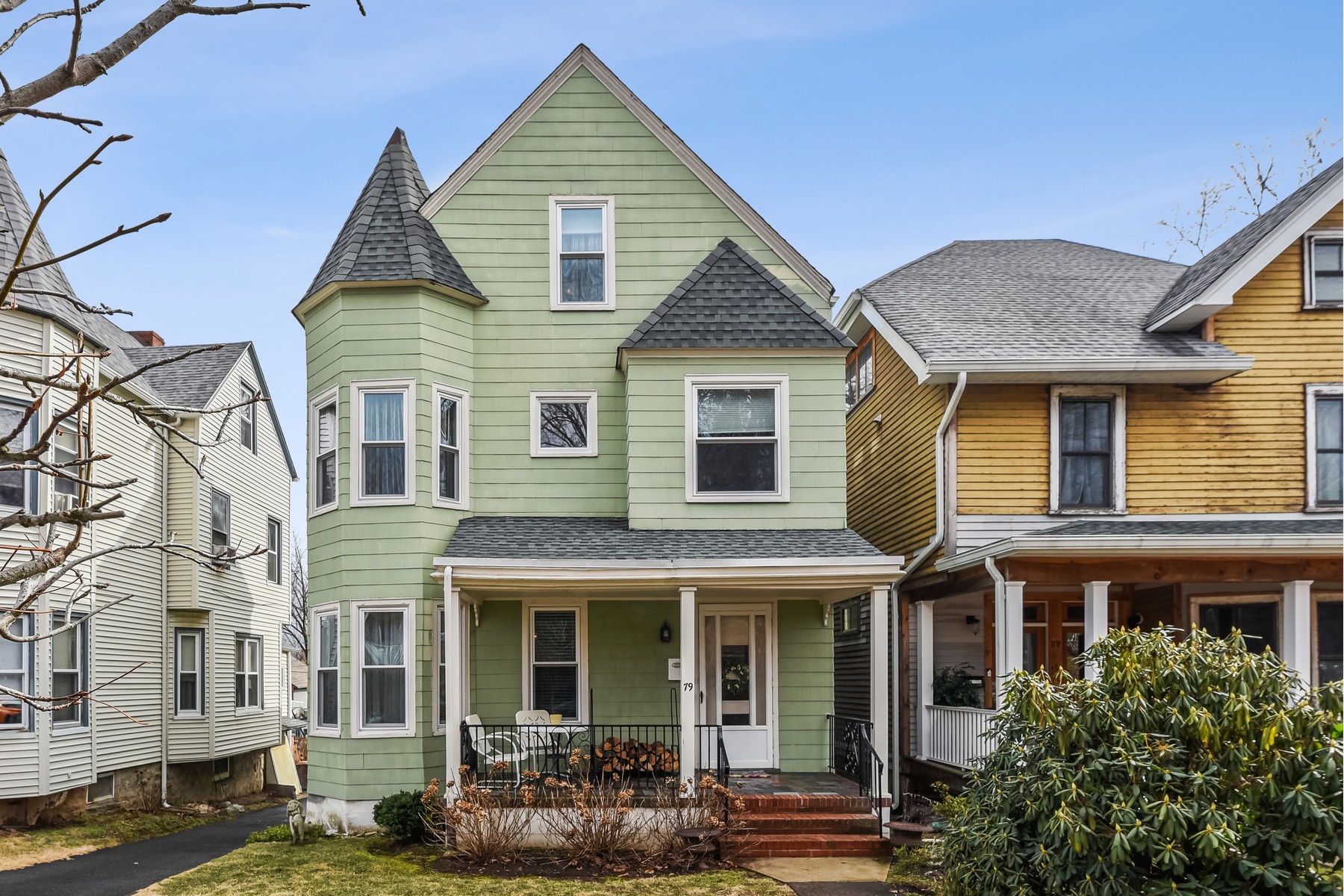 79 North Fullerton Avenue