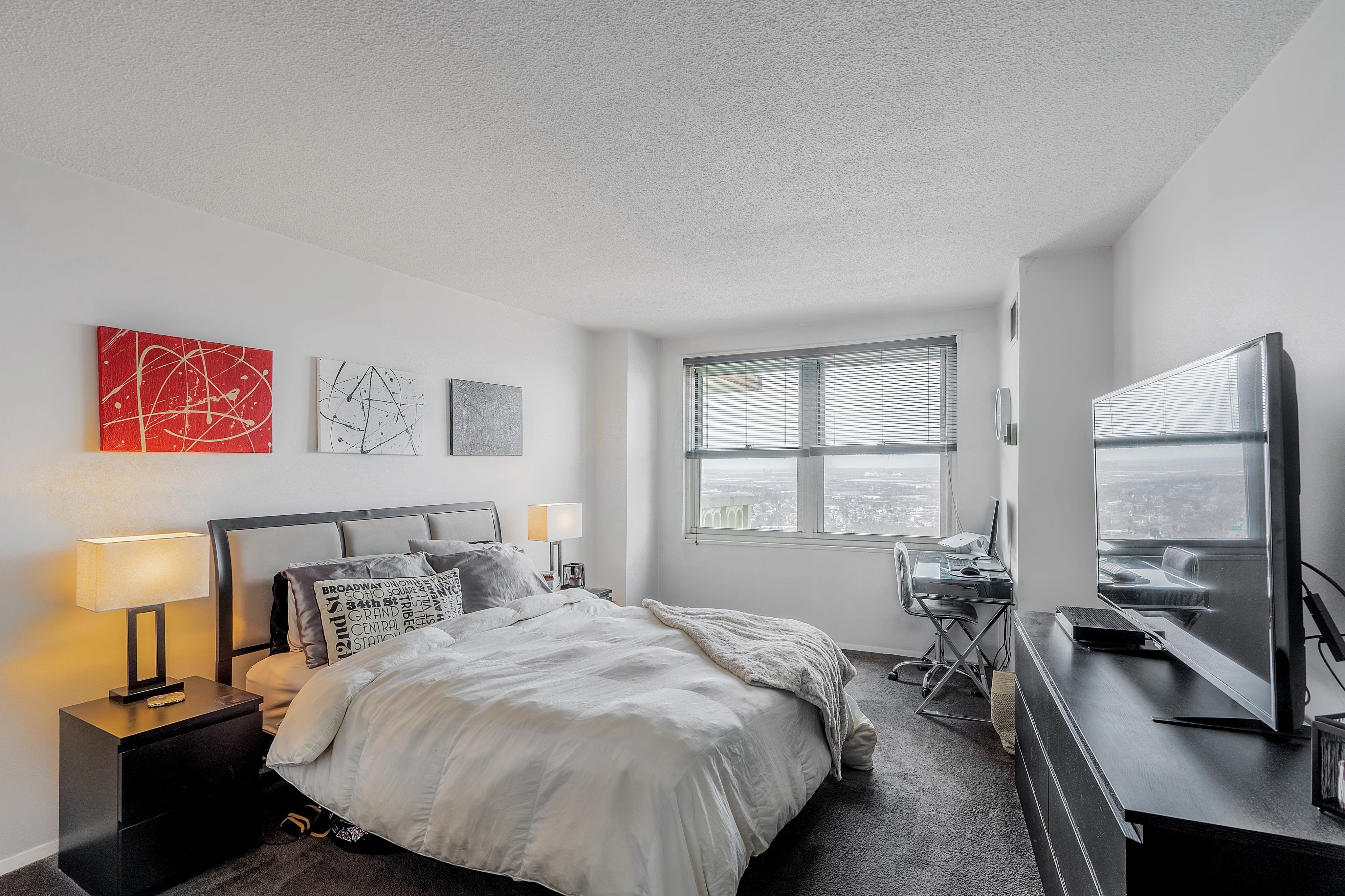 555 North Avenue #21N Mediterranean West