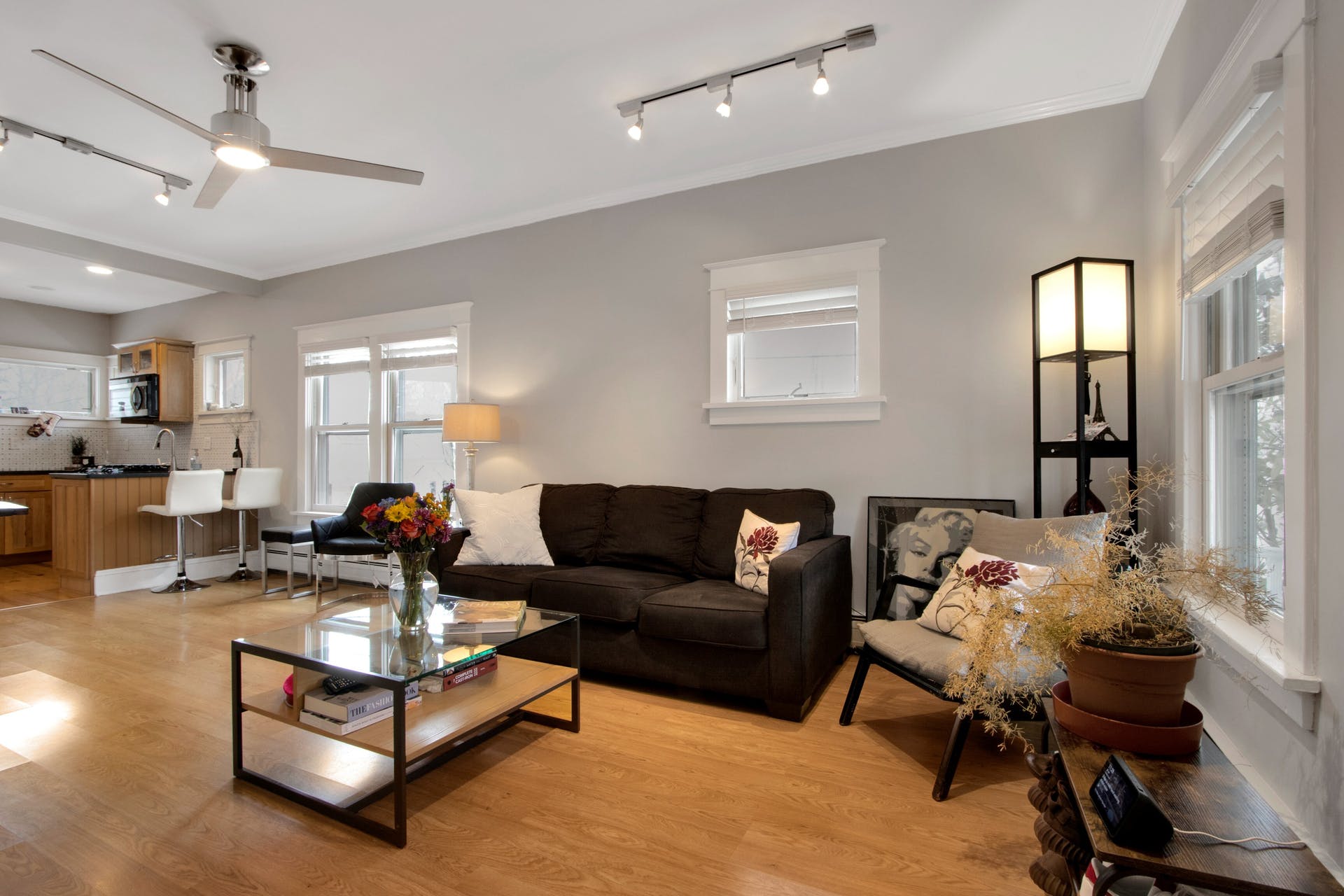 36 Ralph Ave