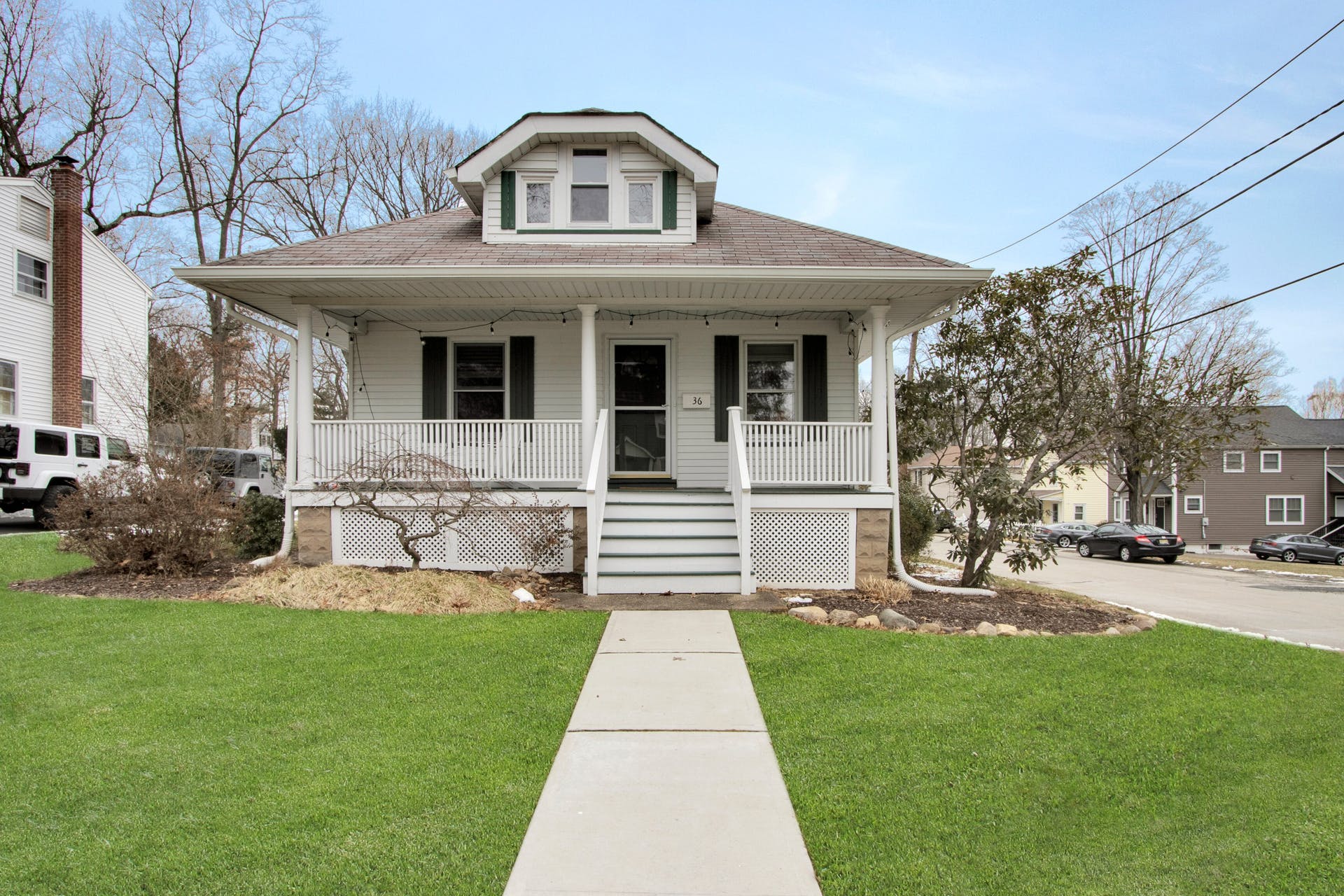 36 Ralph Ave