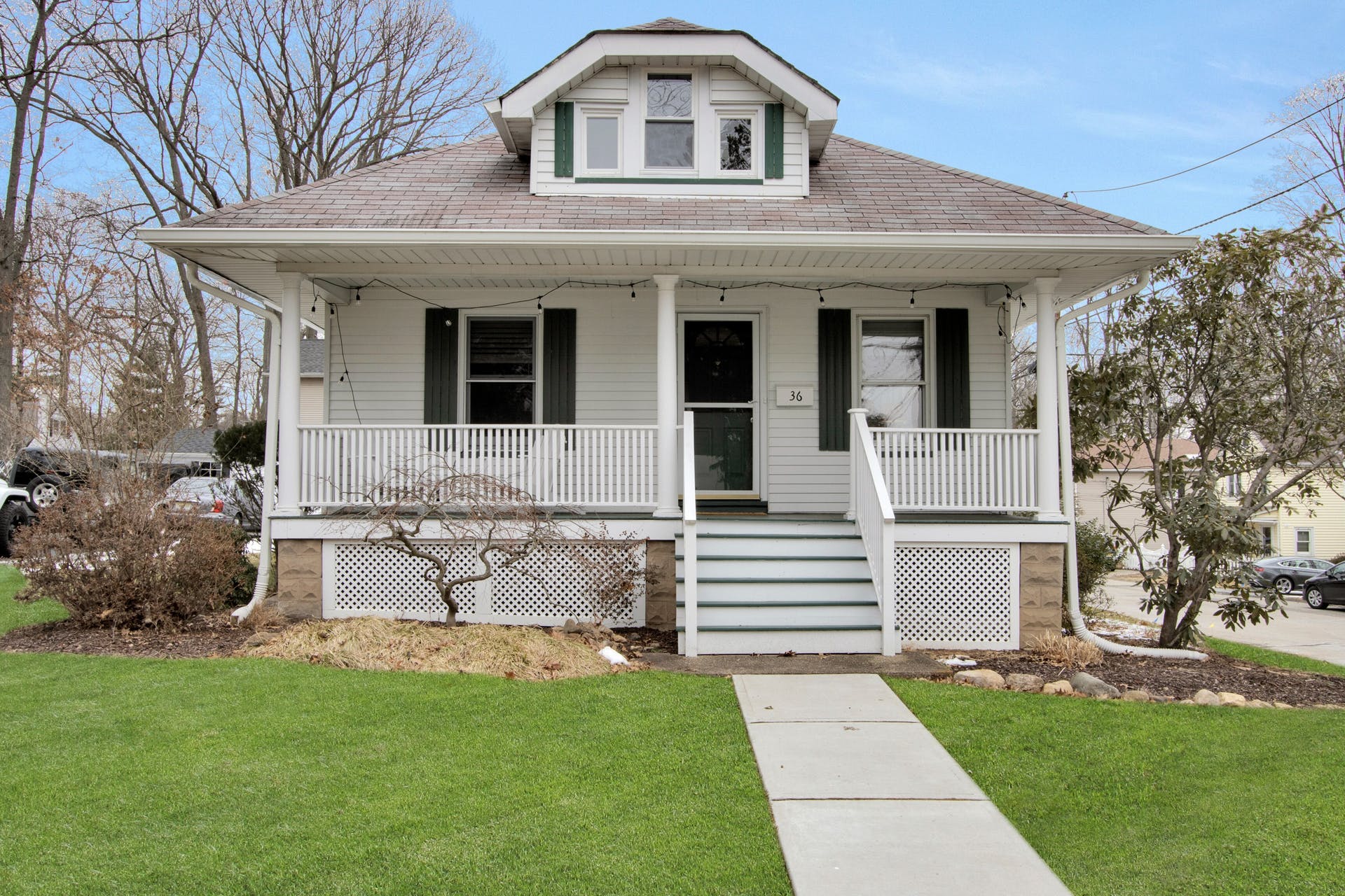 36 Ralph Ave