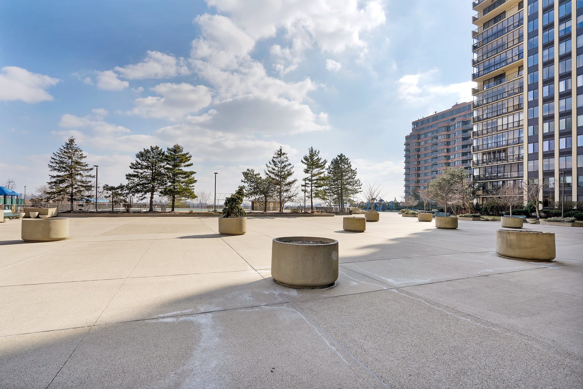 200 Winston Drive Unit COL21