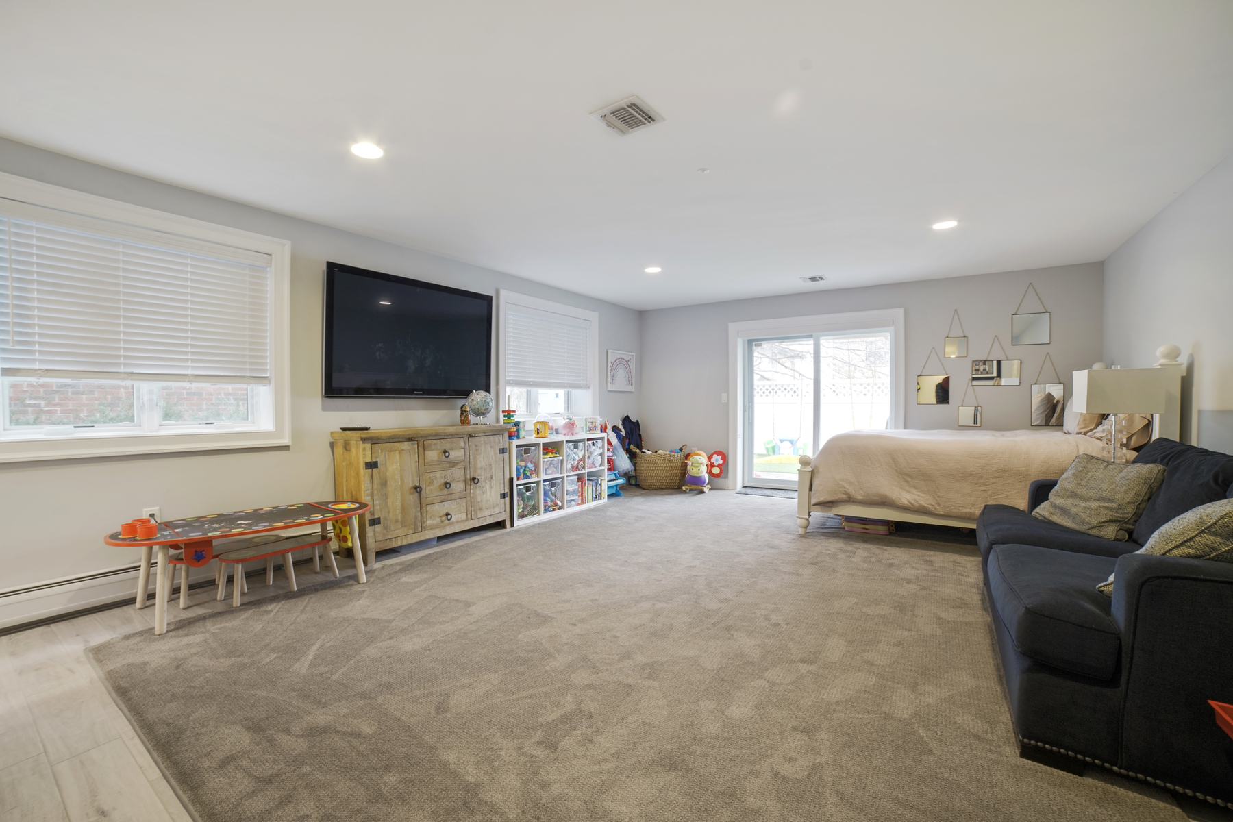 1541 Anderson Ave