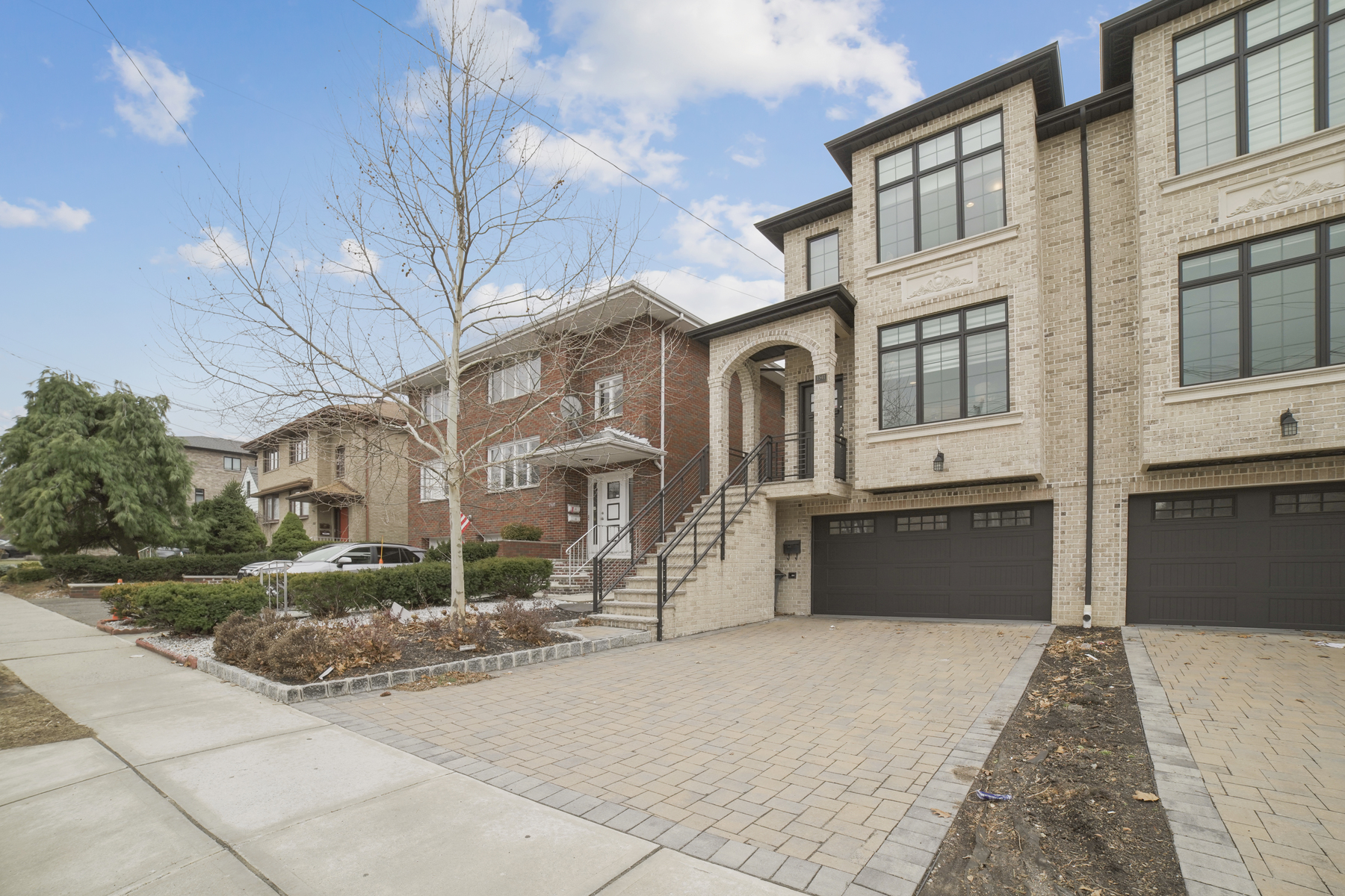 1541 Anderson Ave
