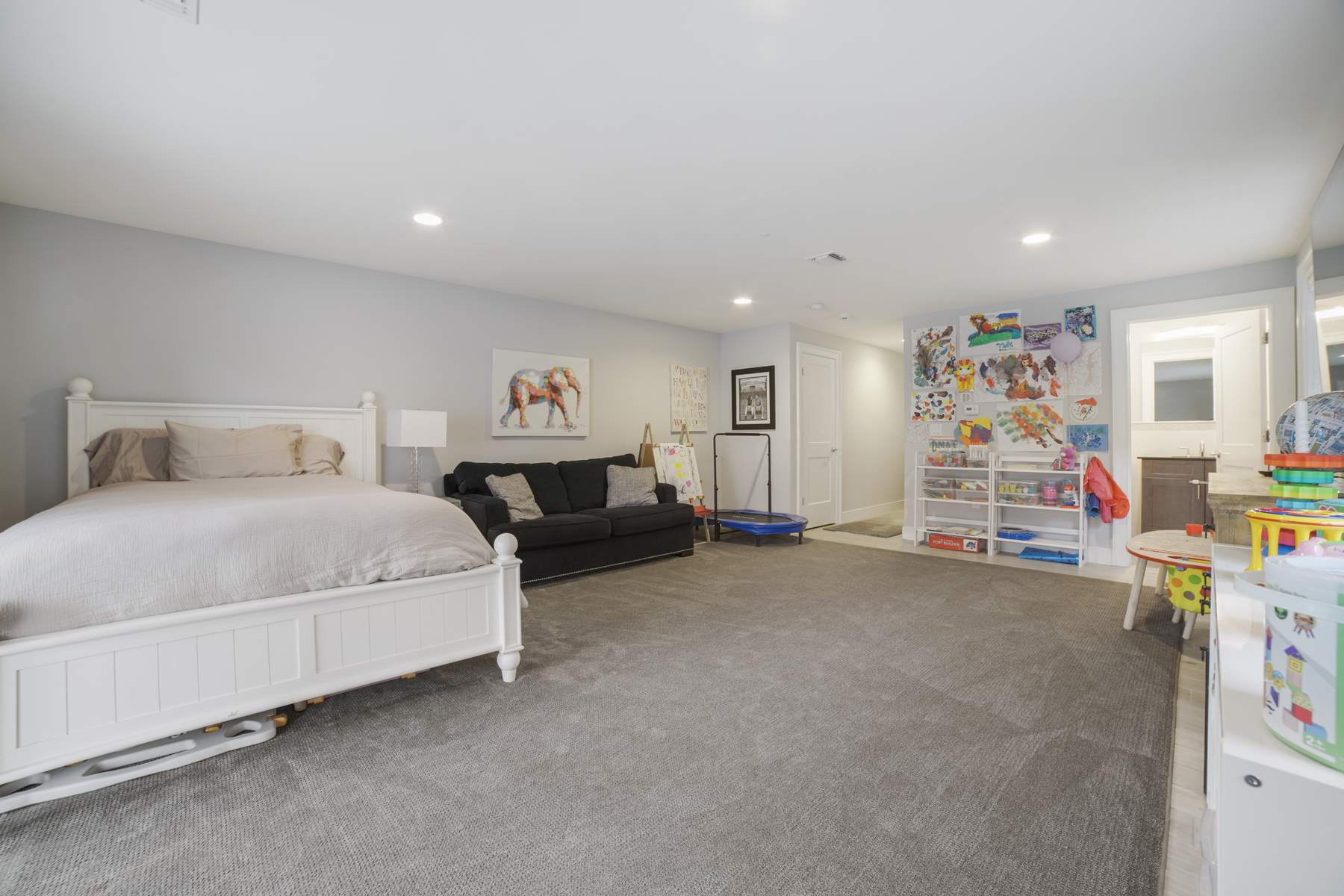 1541 Anderson Ave