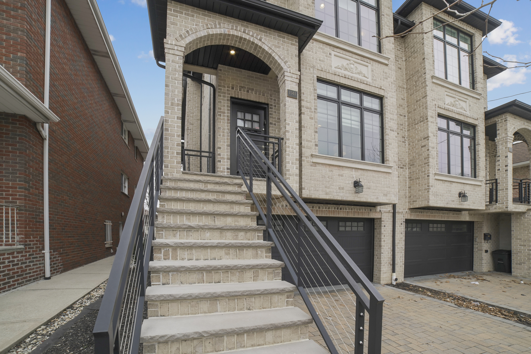 1541 Anderson Ave