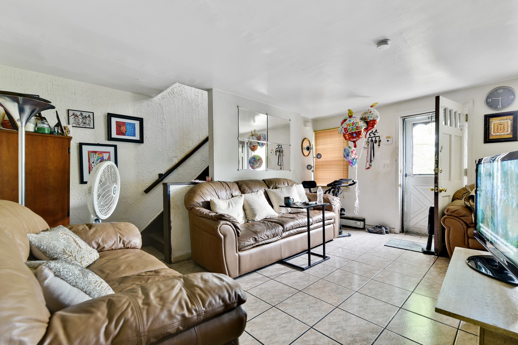 390 Orange Road
